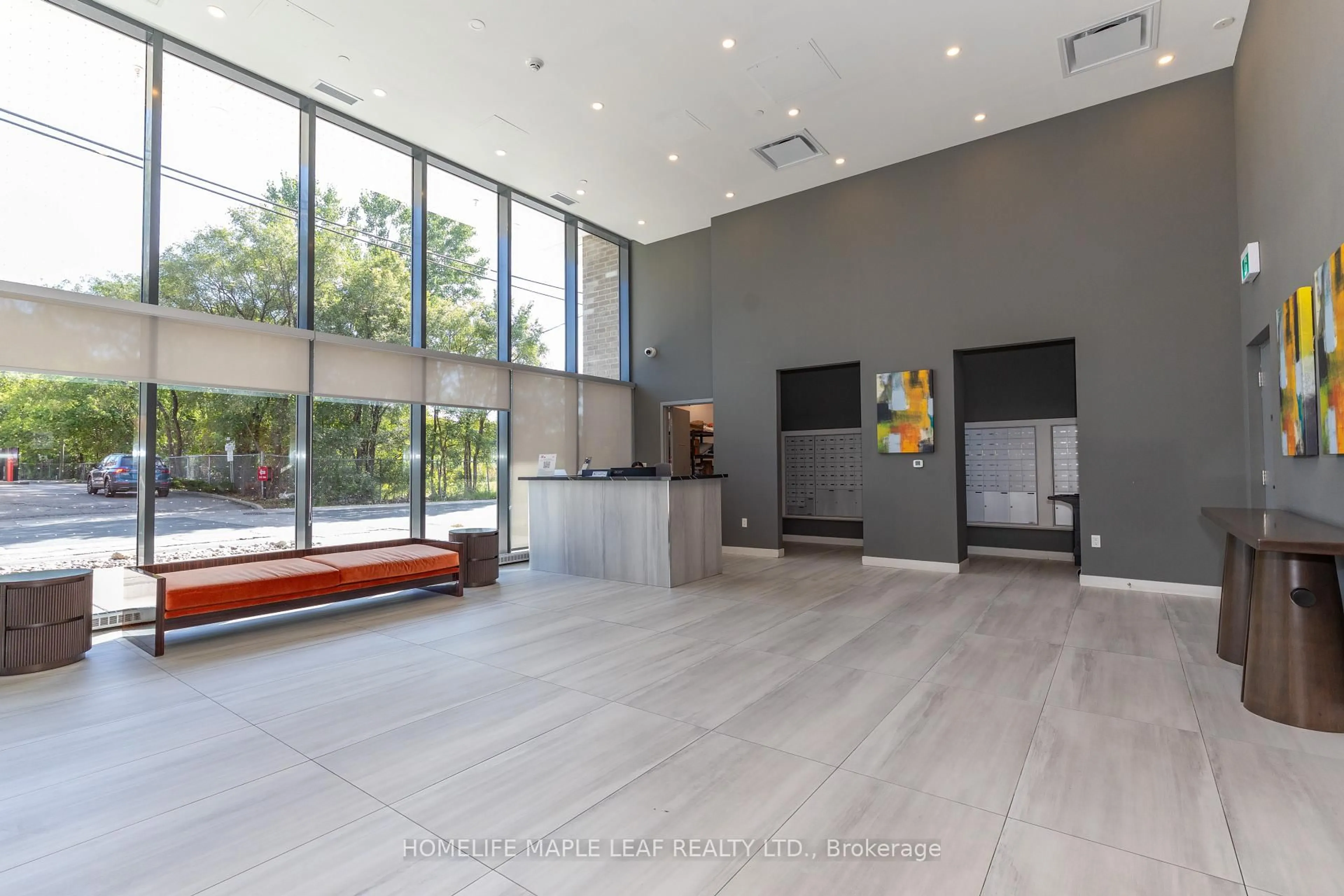 Lobby for 859 The Queensway #703, Toronto Ontario M8Z 1N8