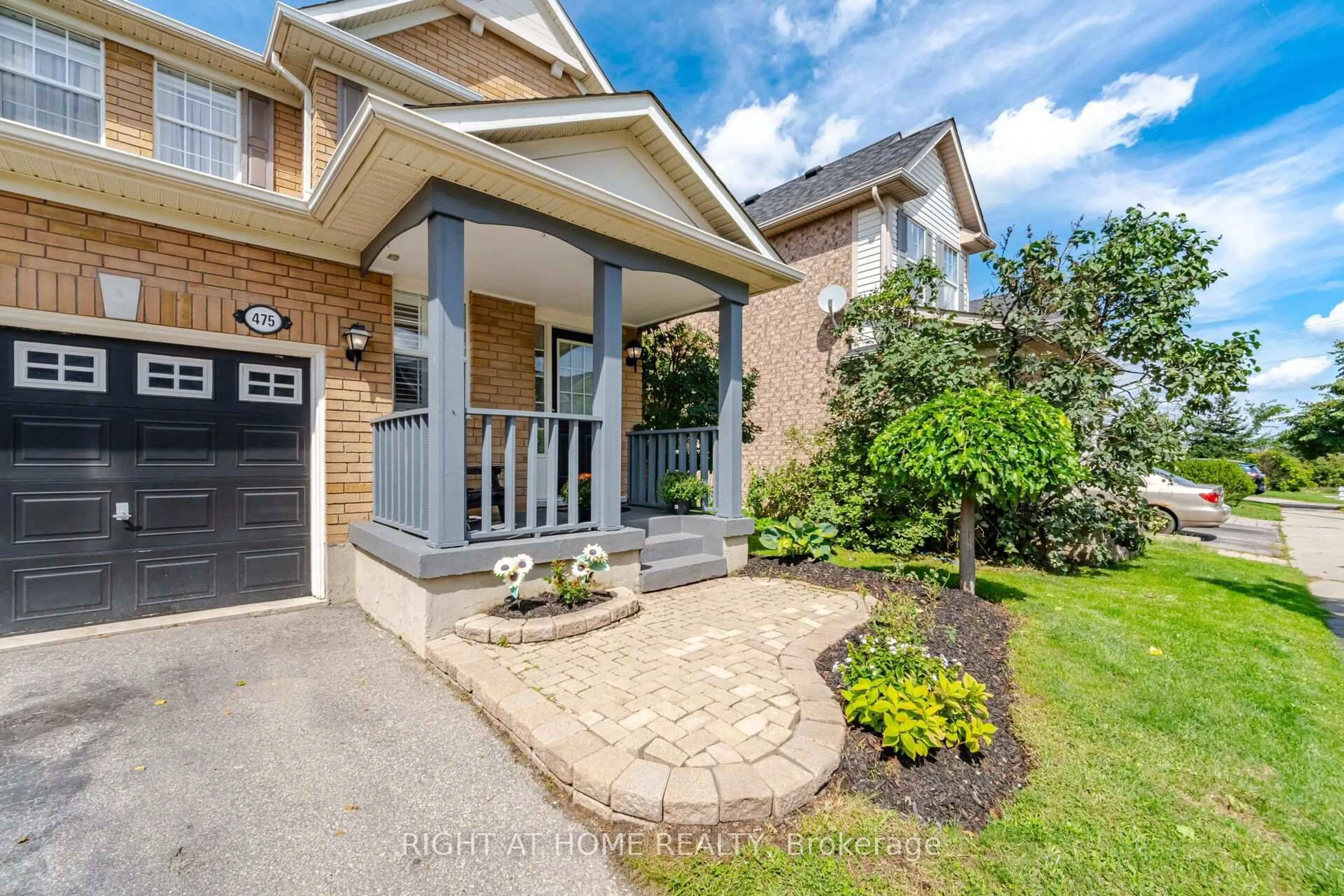 Home with brick exterior material, street for 475 Collis Crt, Milton Ontario L9T 5N1
