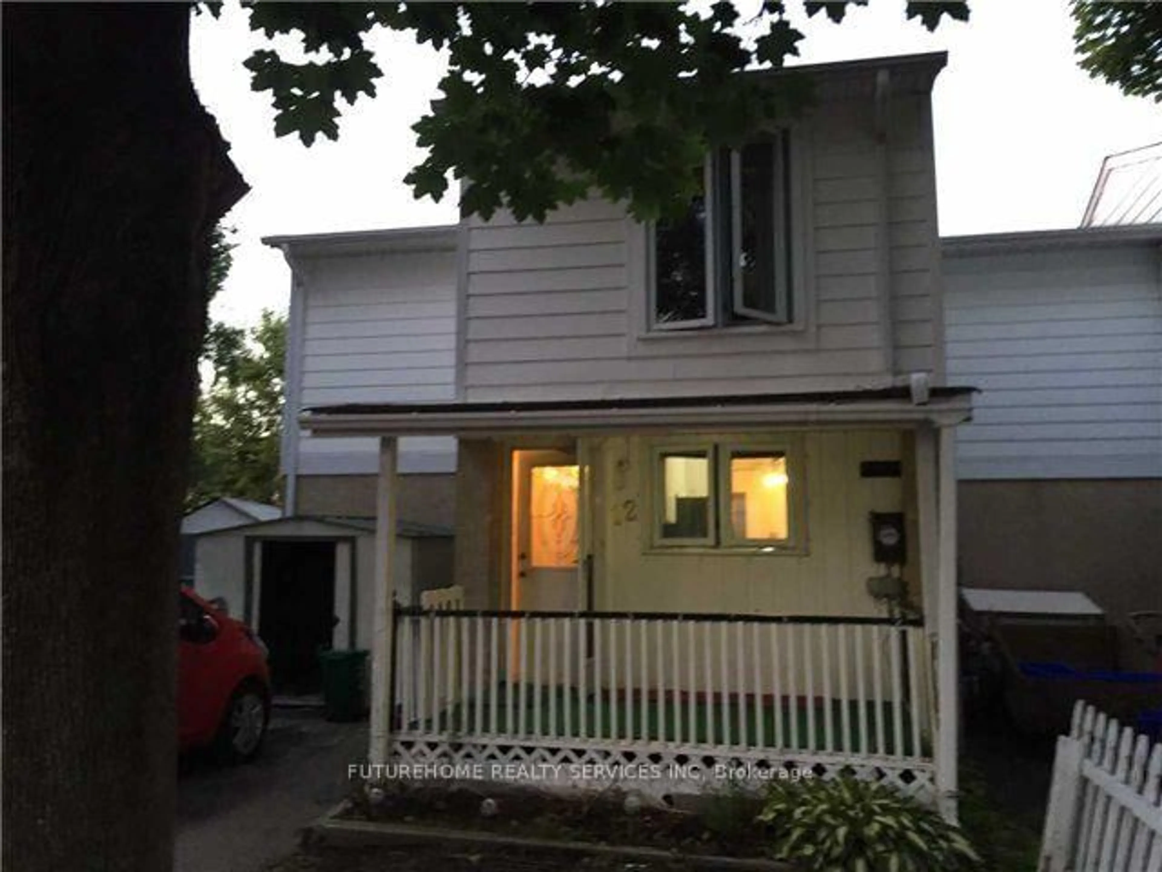 Unknown for 12 Josephine Crt, Brampton Ontario L6S 2L3