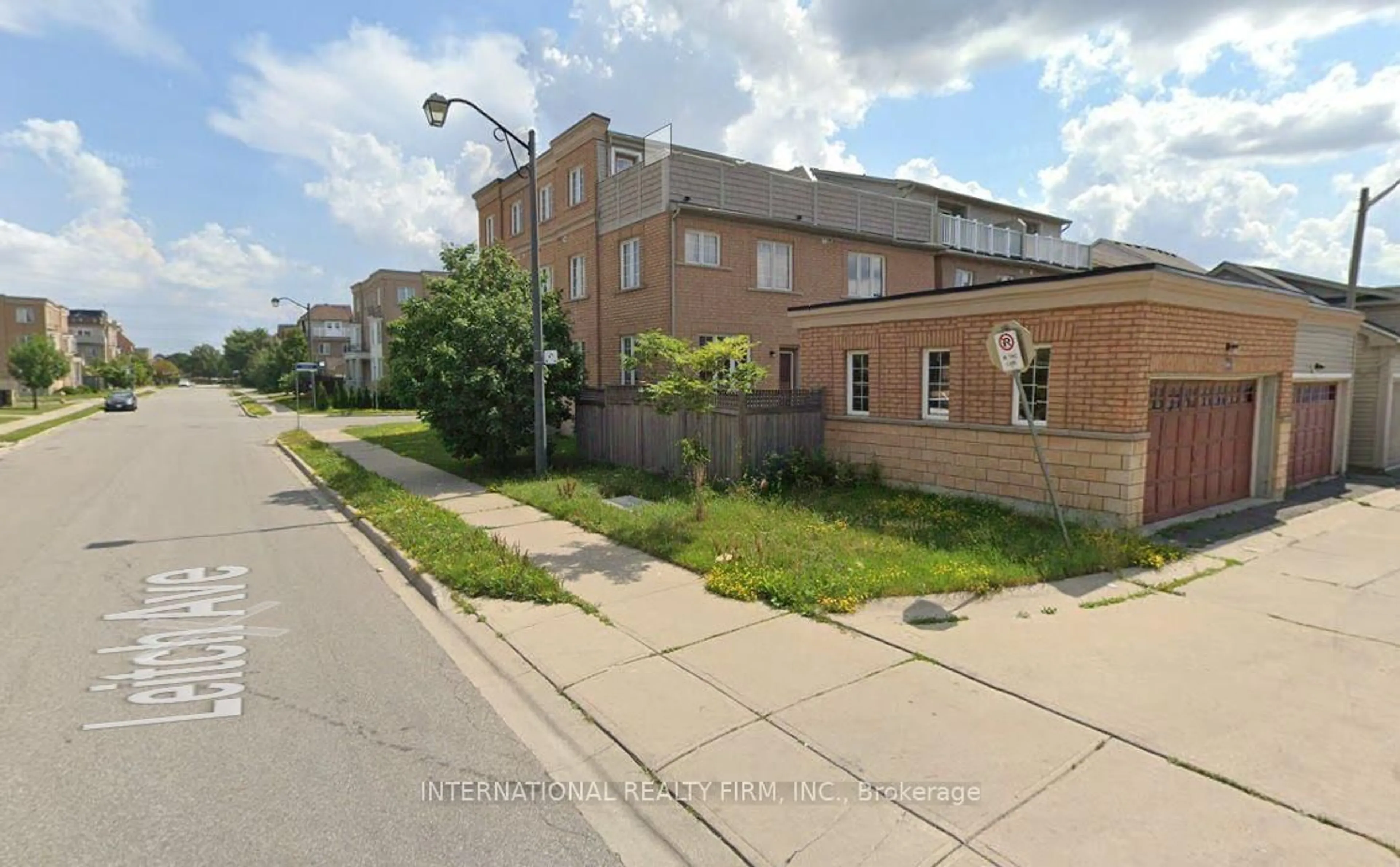 A pic from outside/outdoor area/front of a property/back of a property/a pic from drone, street for 66 Leitch Ave, Toronto Ontario M3J 0C9