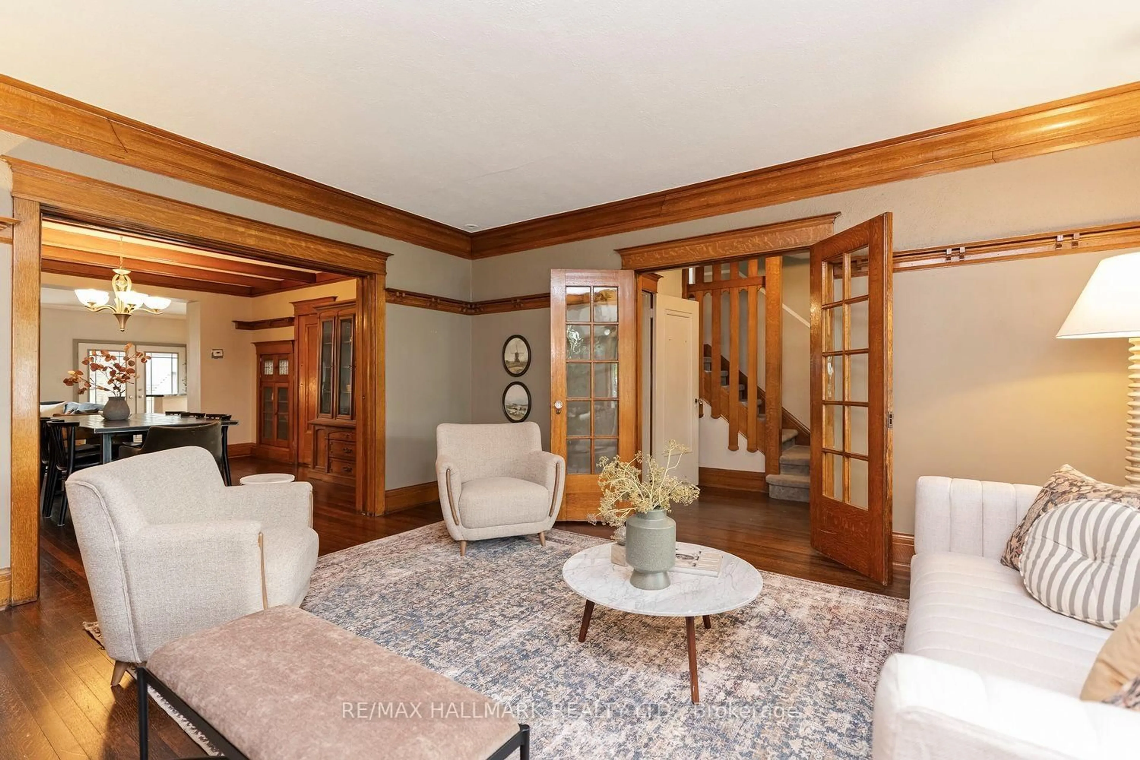 Living room with furniture, unknown for 173 High Park Ave, Toronto Ontario M6P 2S3