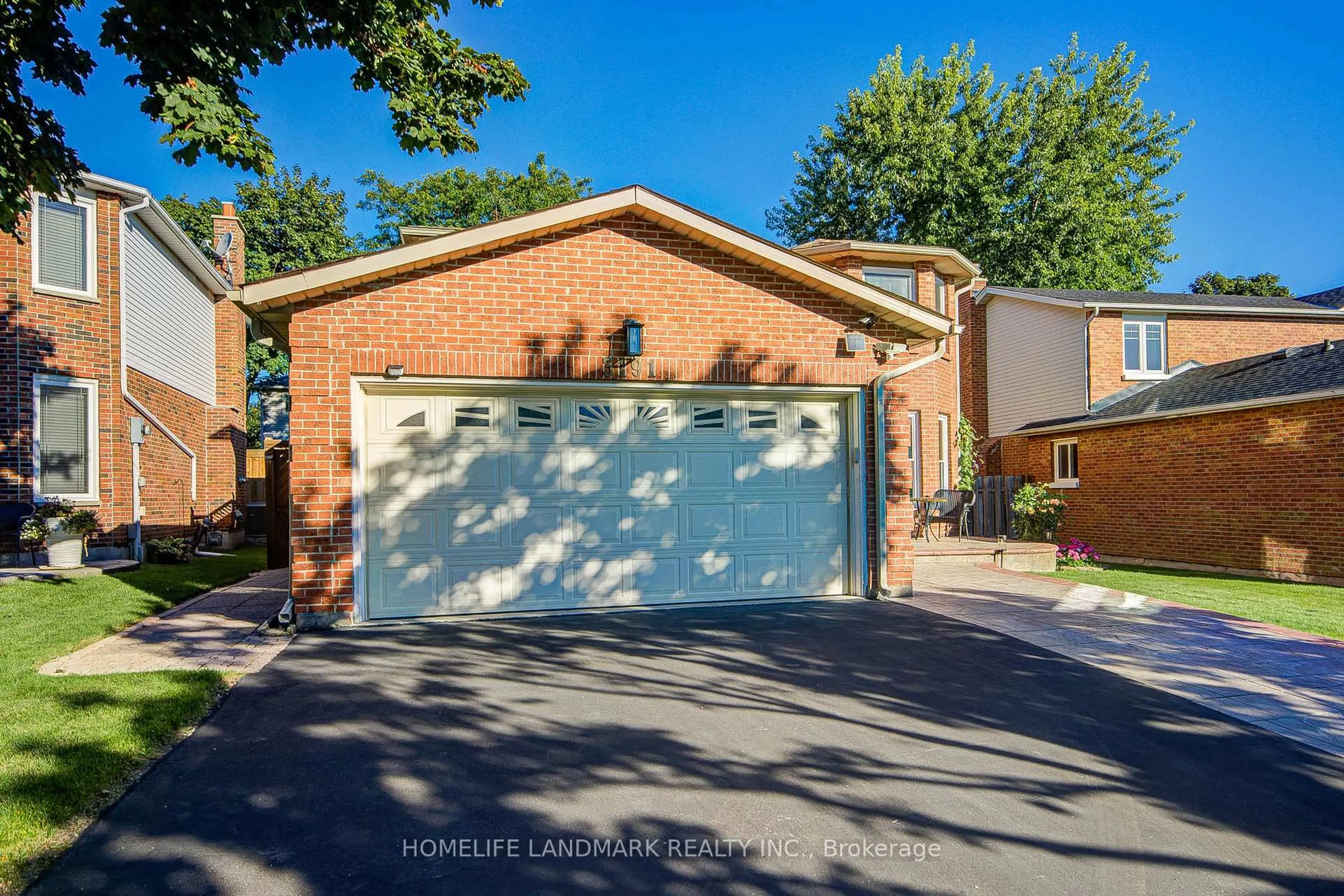 Home with brick exterior material, street for 3191 Renton Rd, Burlington Ontario L7M 2W8