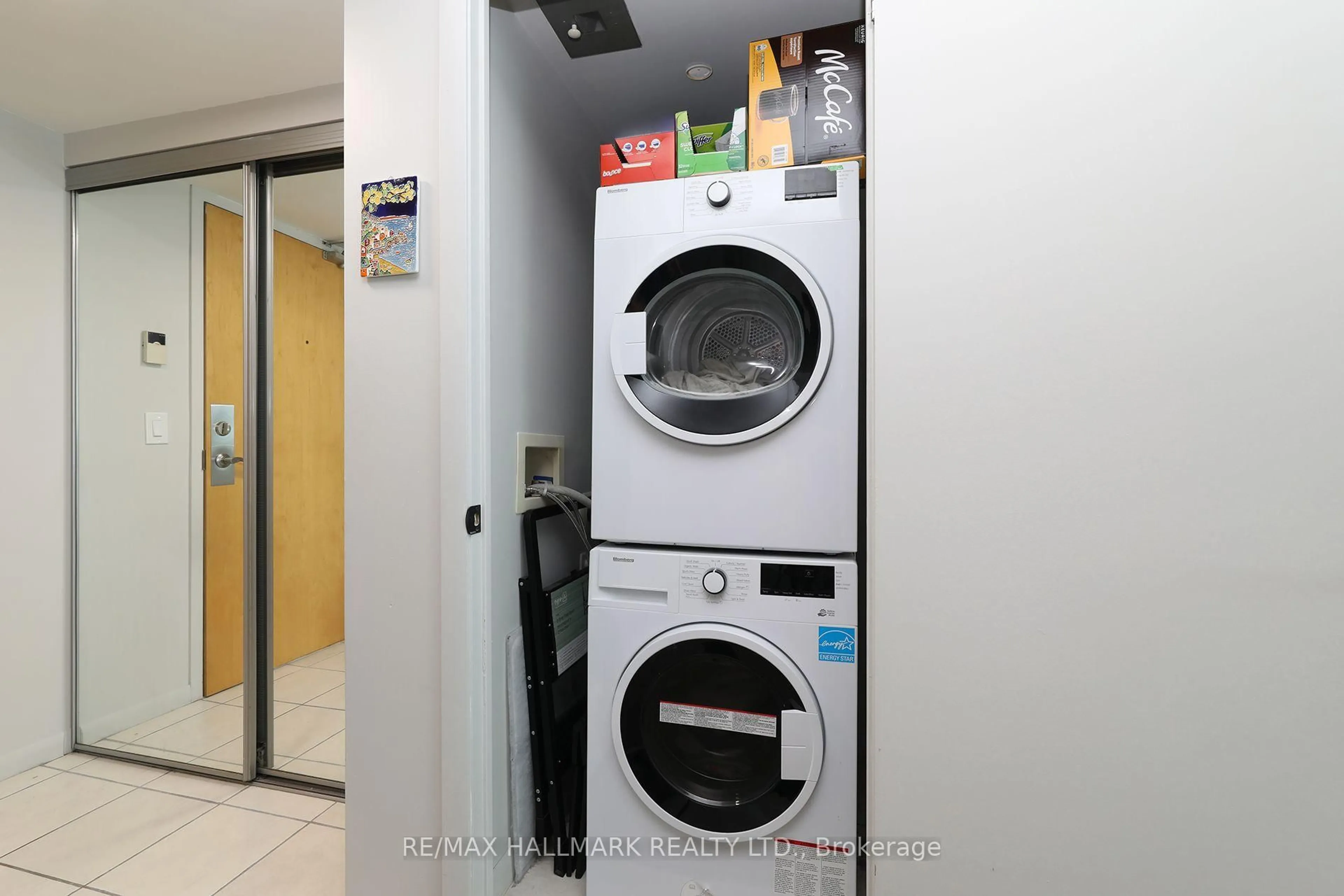 Laundry room for 185 Legion Rd #1810, Toronto Ontario M8Y 0A1