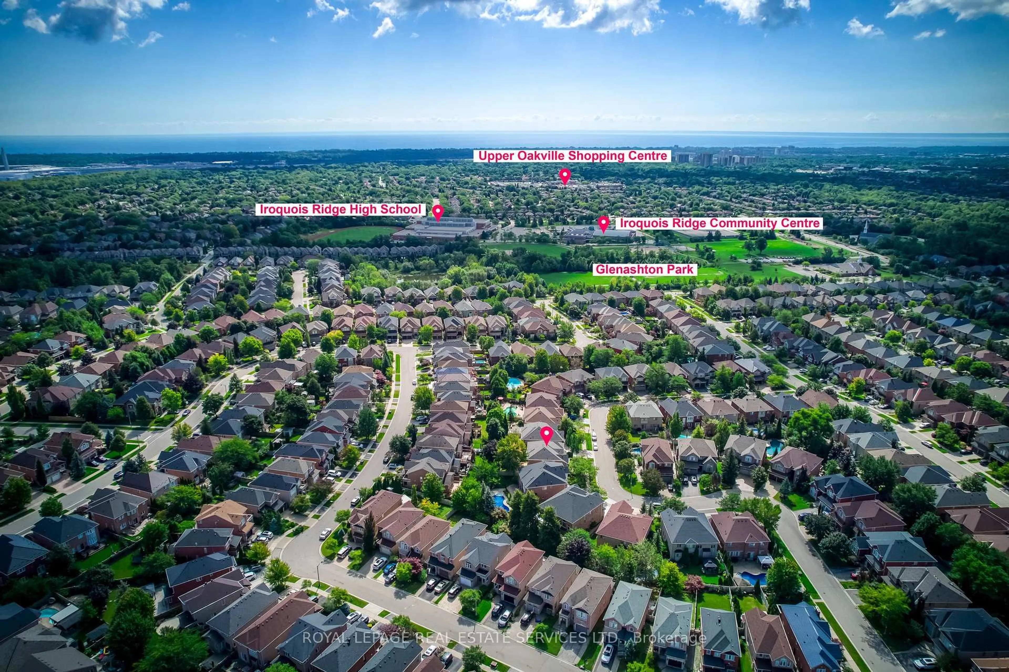 A pic from outside/outdoor area/front of a property/back of a property/a pic from drone, street for 2346 Salcome Dr, Oakville Ontario L6H 7N3
