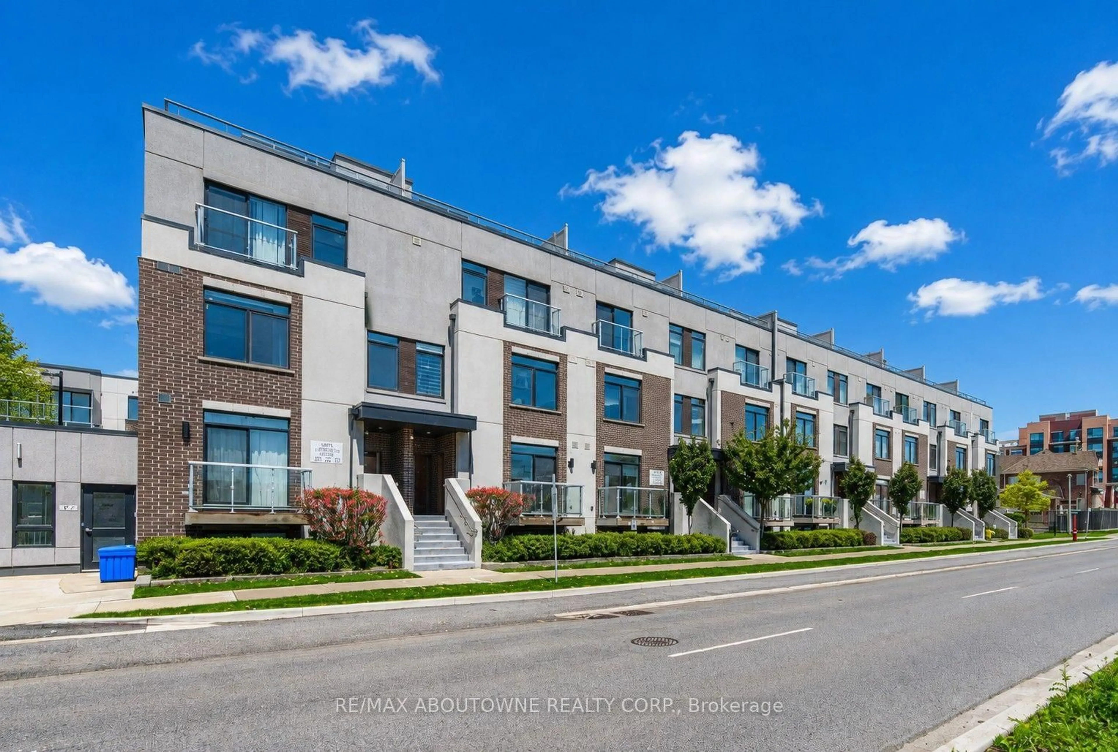 Unknown for 3078 Sixth Line #321, Oakville Ontario L6M 1P8