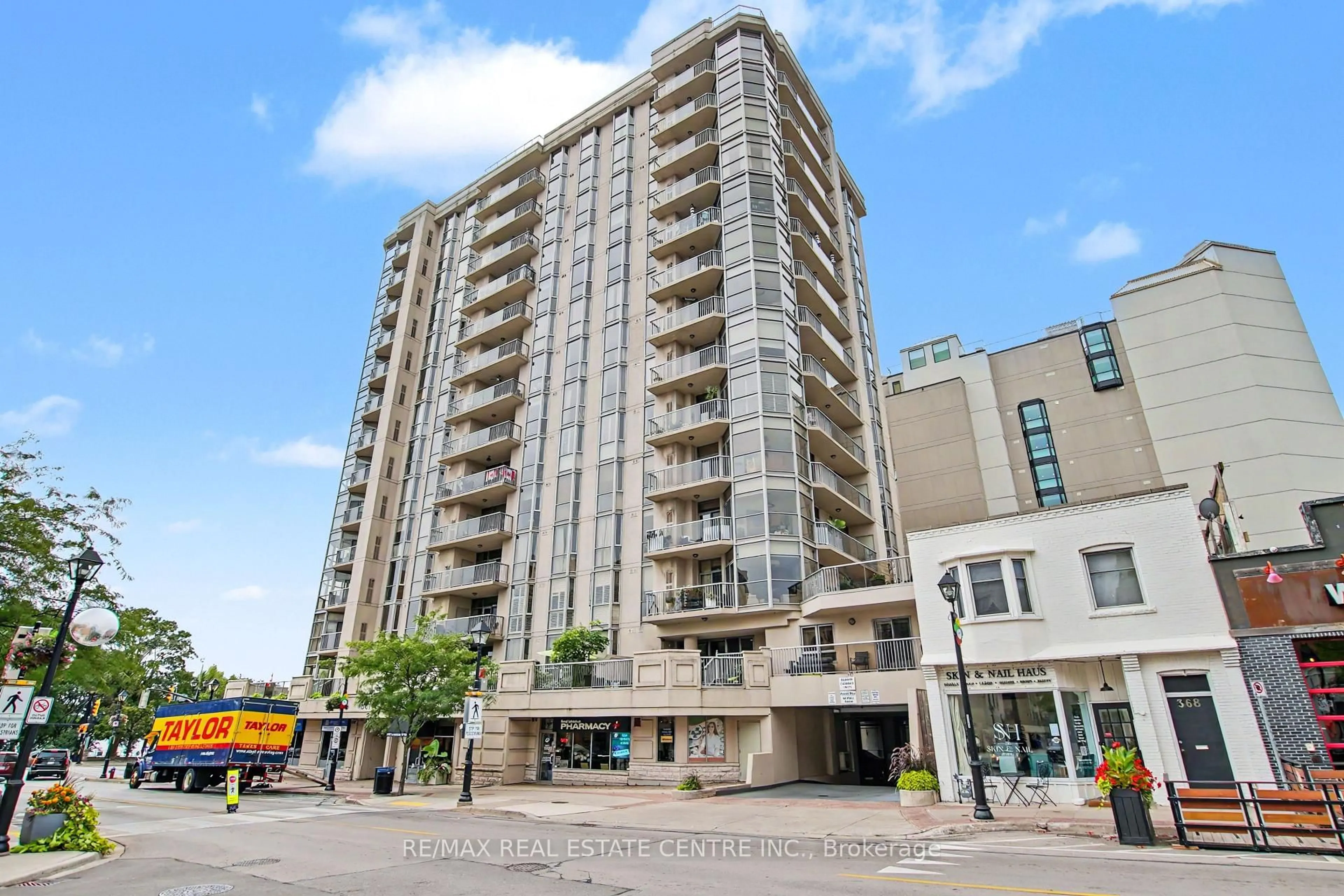 Unknown for 1477 Lakeshore Rd #701, Burlington Ontario L7S 1B5