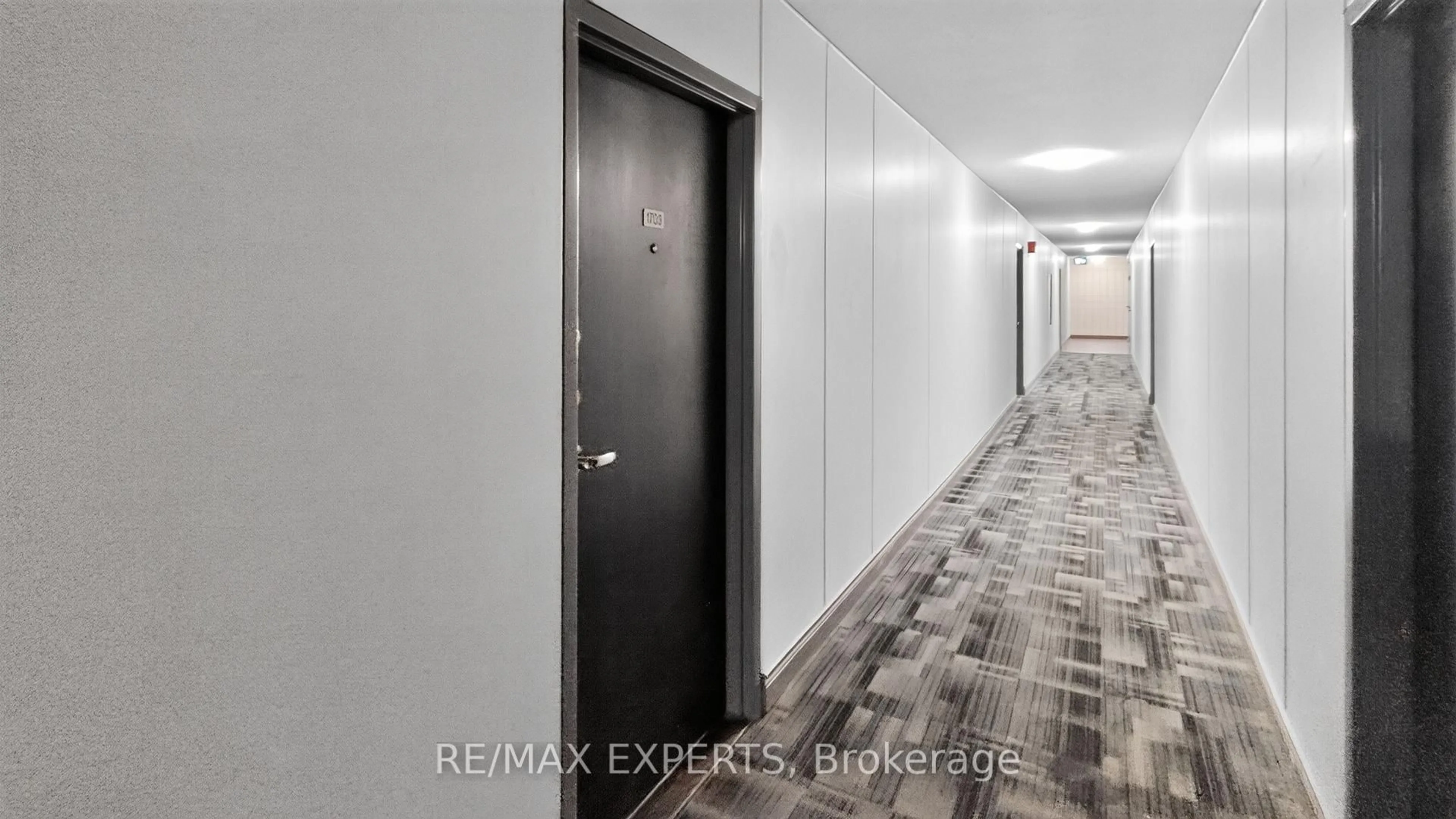 Unknown for 390 Dixon Rd #1703, Toronto Ontario M9R 1T4