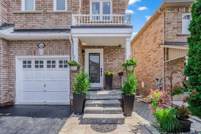 644 Madame St, Mississauga 2