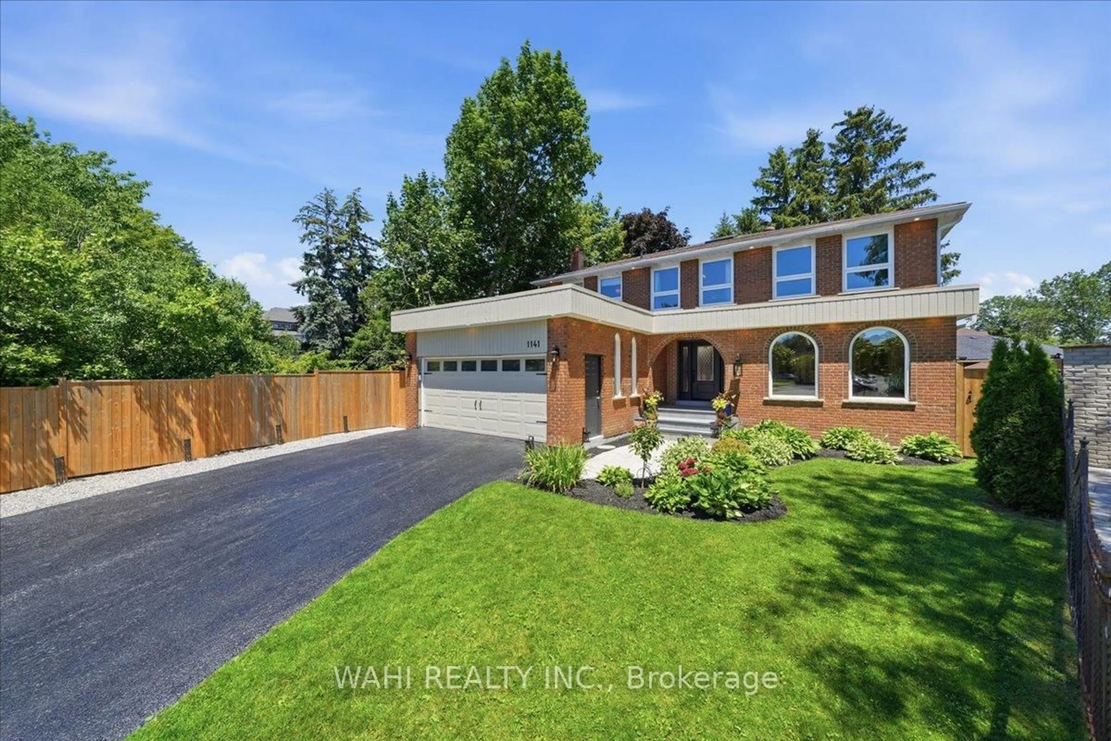 Home with brick exterior material, street for 1141 Vicki Lane, Mississauga Ontario L5C 2X9
