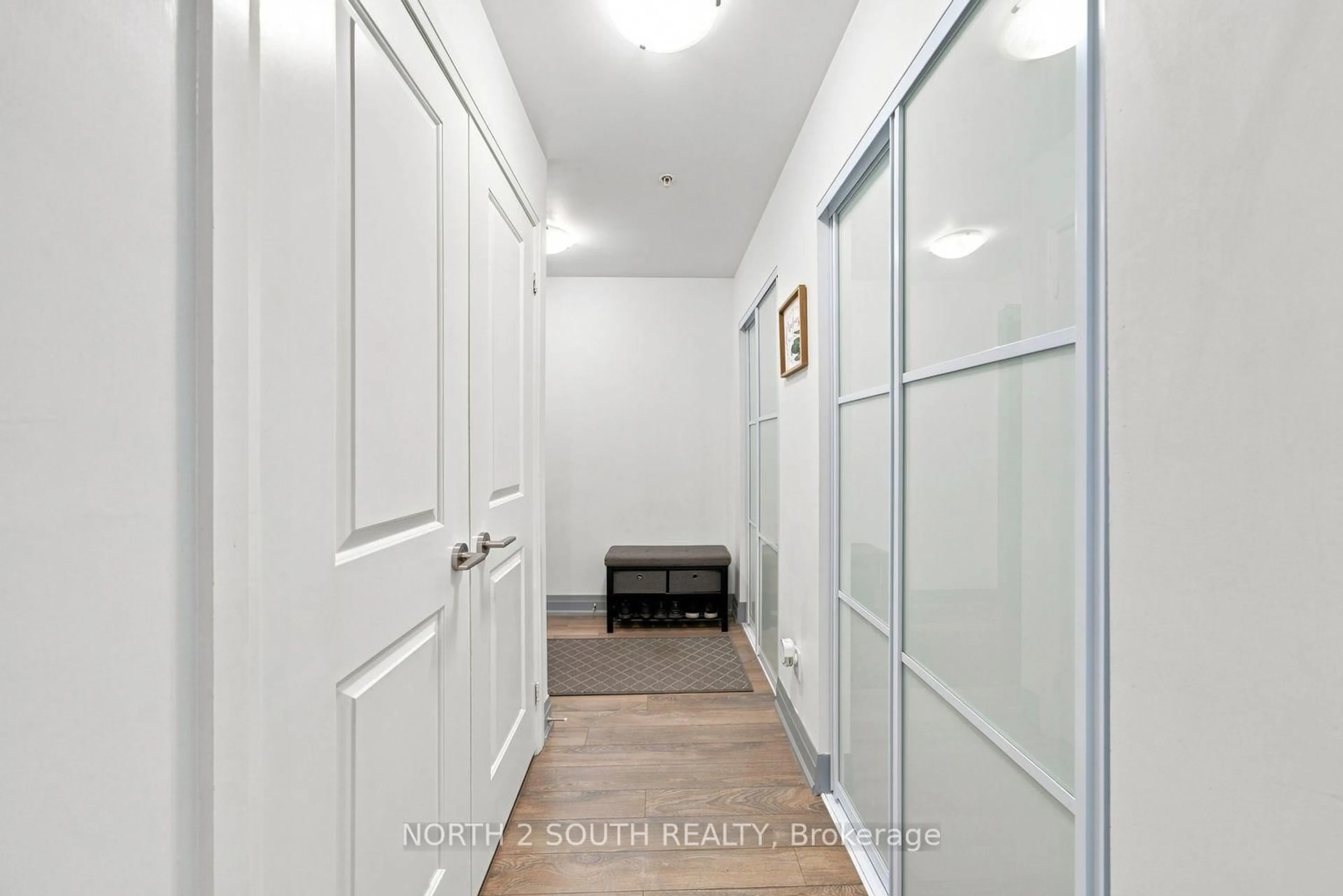 Indoor entryway for 65 Yorkland Blvd #804, Brampton Ontario L6P 1B9