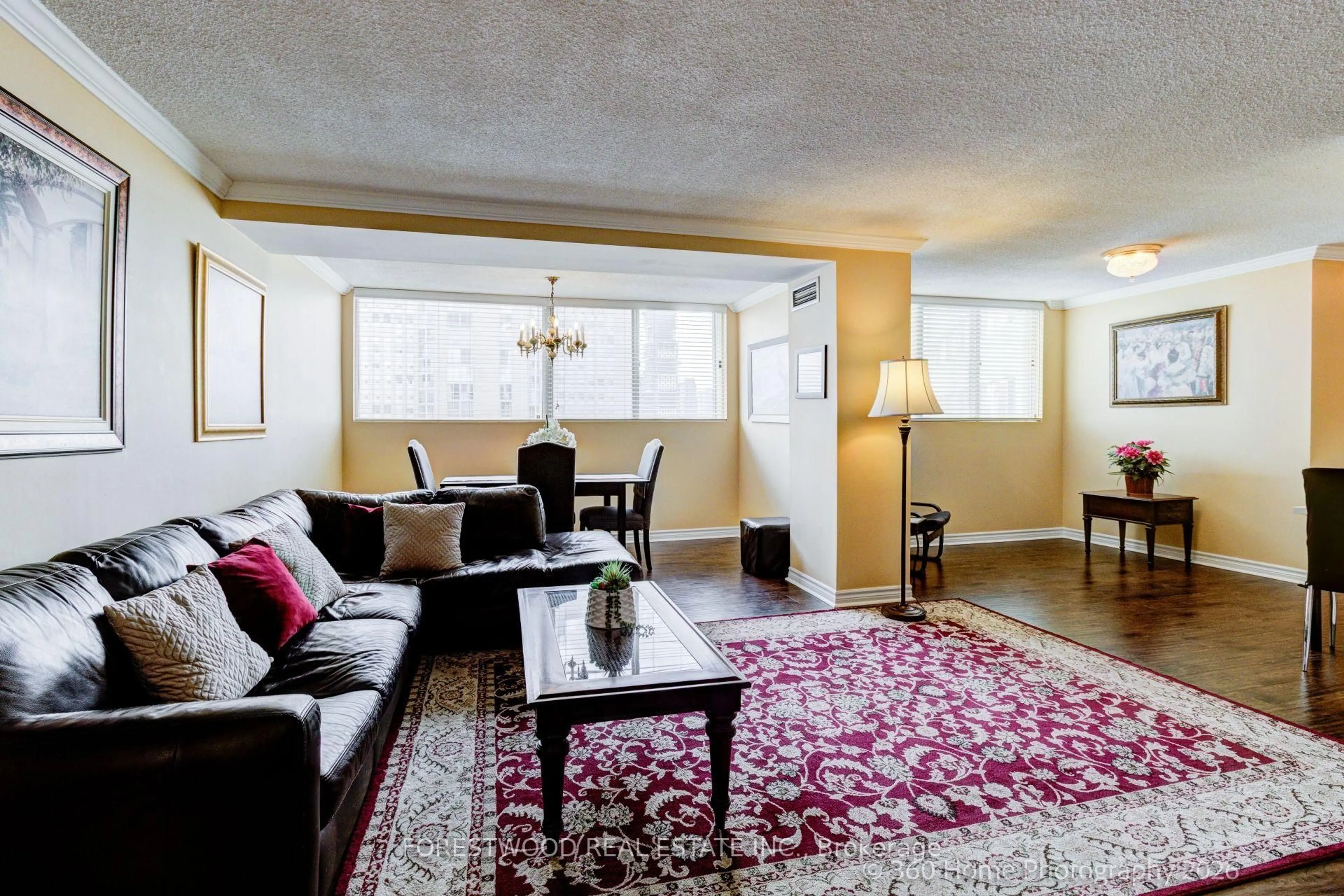 Living room with furniture, carpet floor for 3700 Kaneff Cres #2202, Mississauga Ontario L5A 4B8
