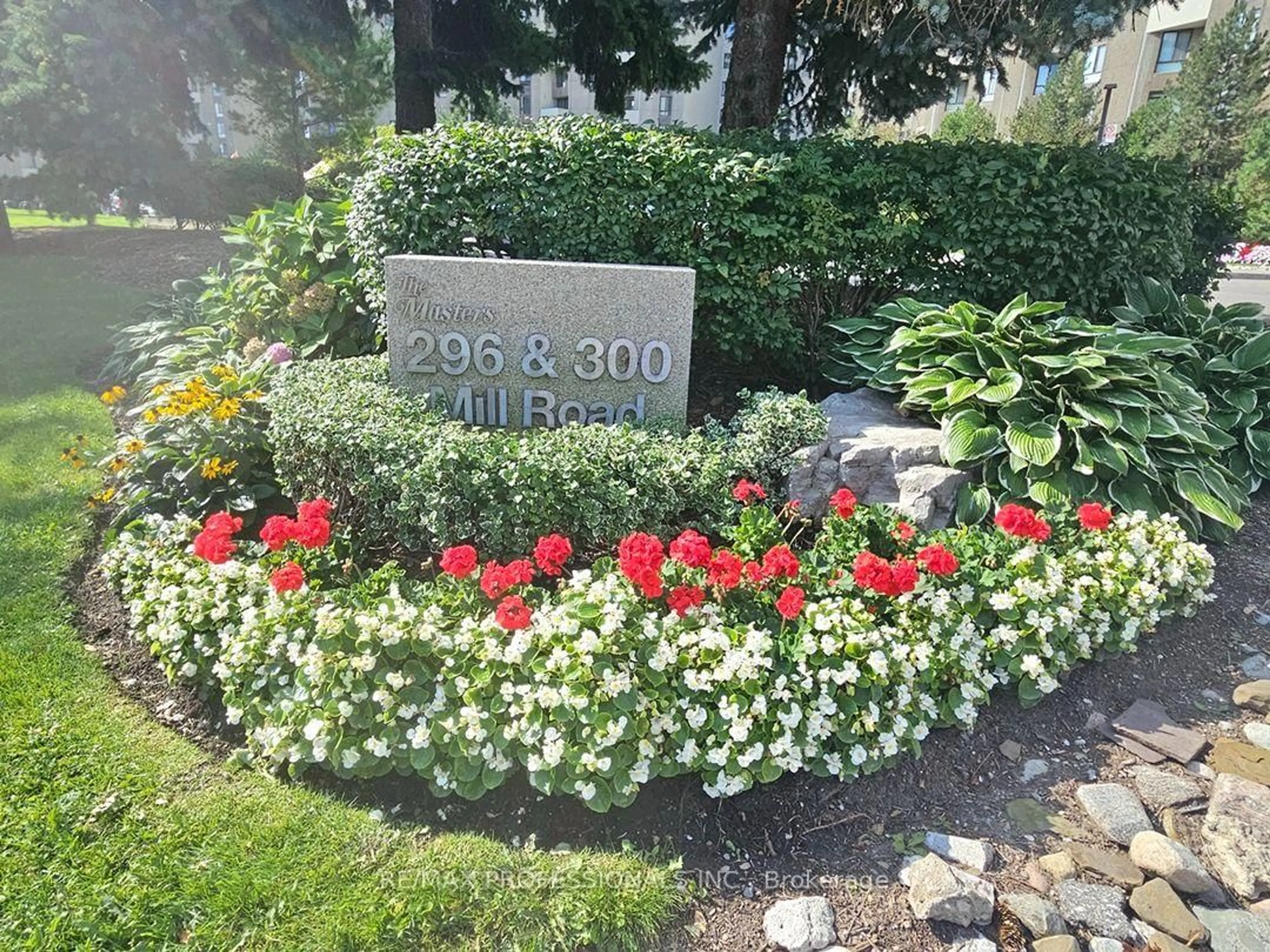 Unknown for 300 Mill Rd #E41, Toronto Ontario M9C 4W7
