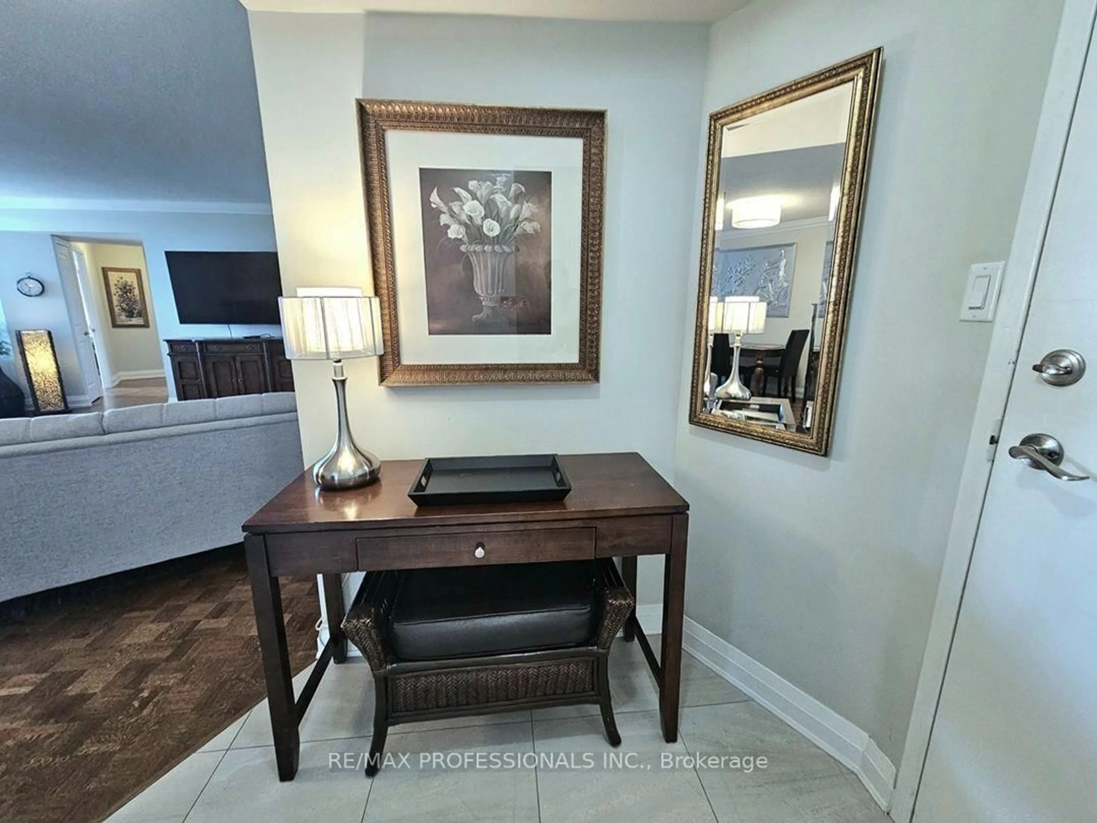 Unknown for 300 Mill Rd #E41, Toronto Ontario M9C 4W7