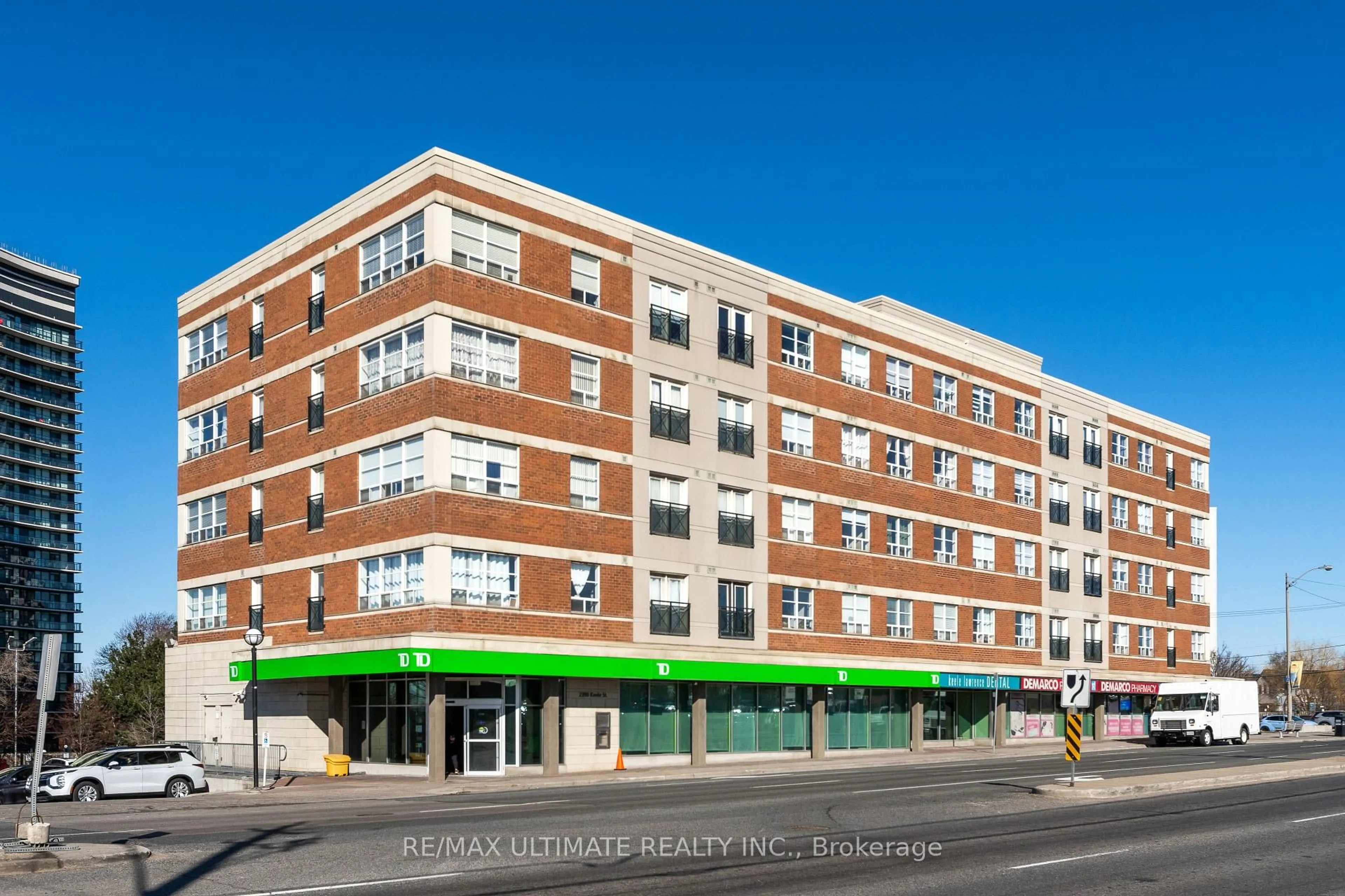 Unknown for 1415 Lawrence Ave #406, Toronto Ontario M6L 1A9