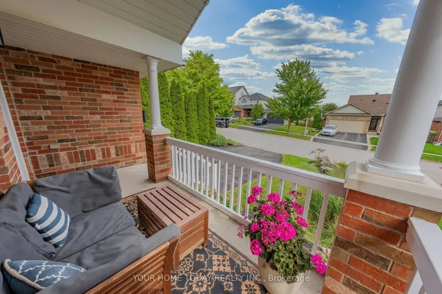 19 Rachlin Dr, Halton Hills 4