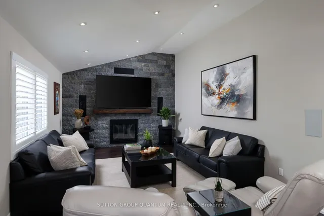 1883 Bough Beeches Blvd, Mississauga 5