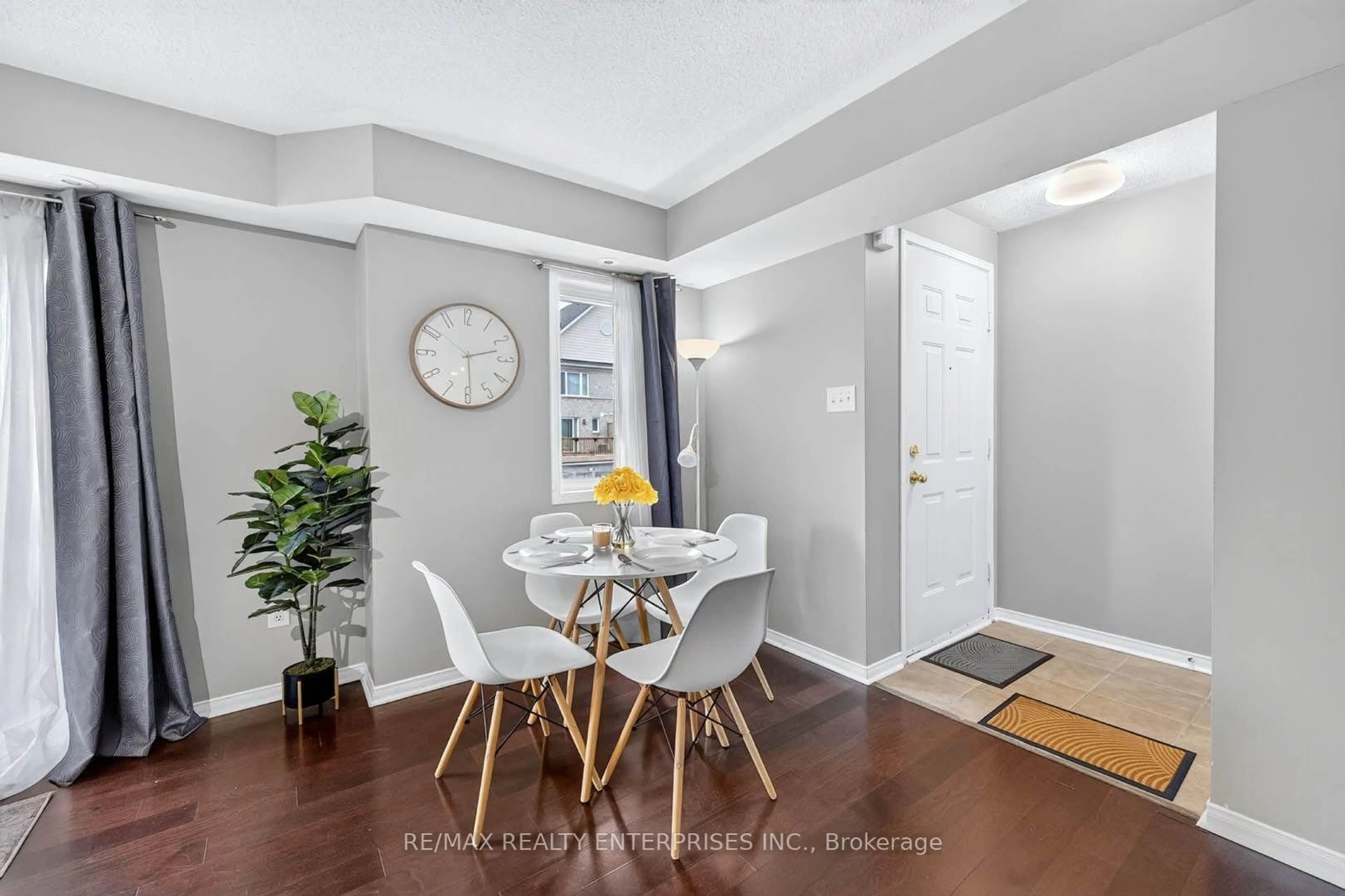 Dining room, unknown for 4975 Southampton Dr #145, Mississauga Ontario L5M 8C8