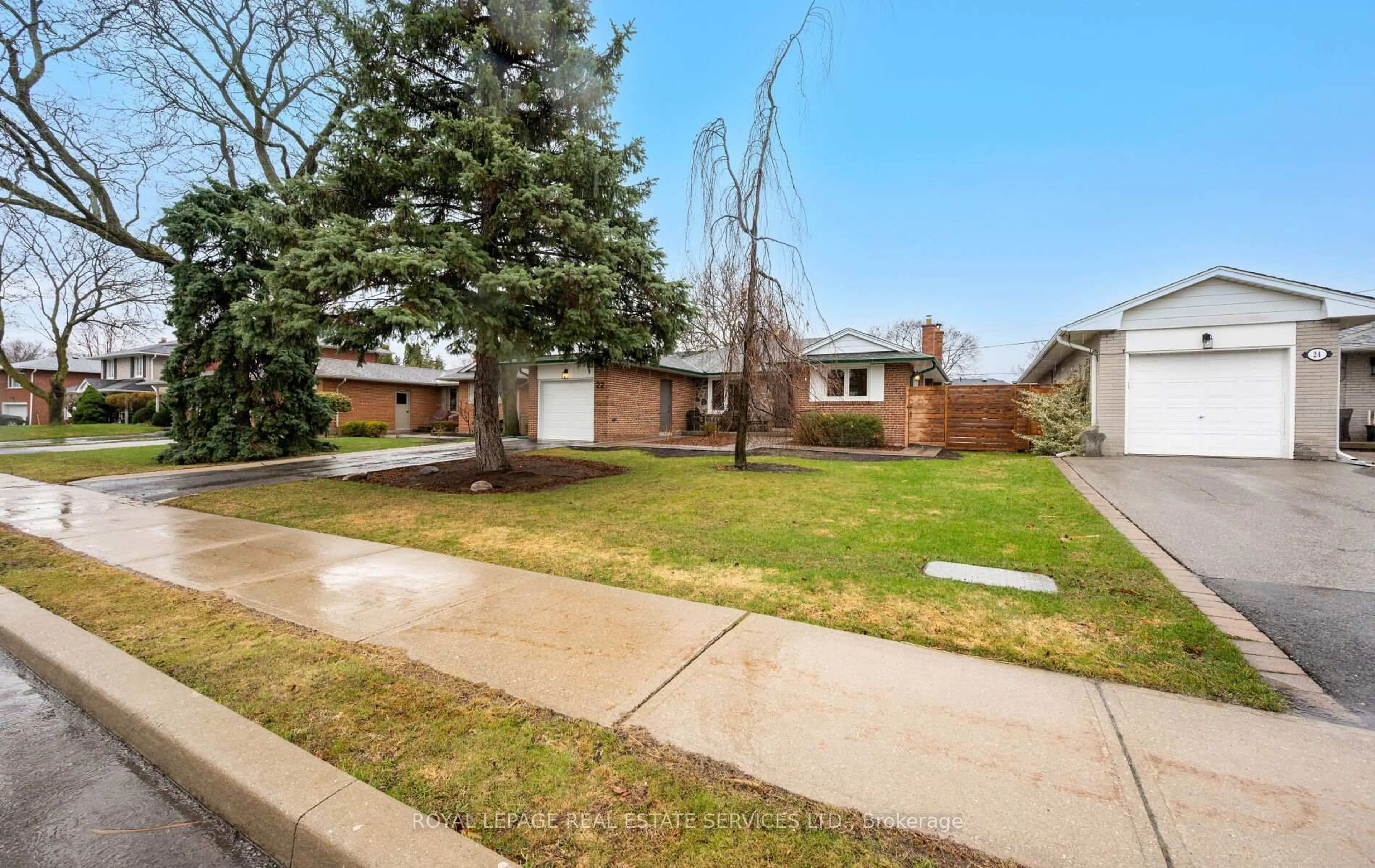 Unknown for 22 Arbroath Cres, Toronto Ontario M9C 2T1