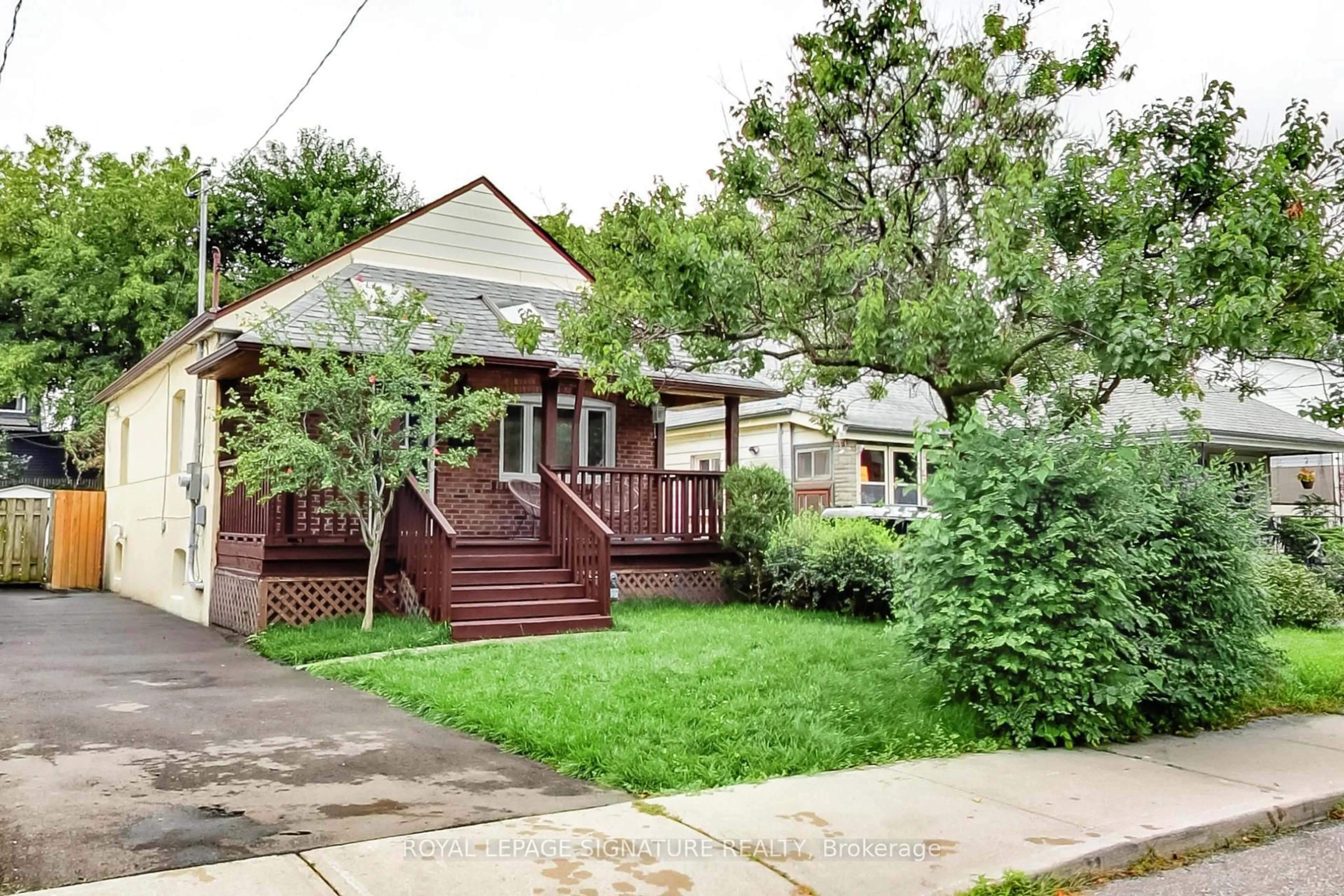 Unknown for 36 Criscoe St, Toronto Ontario M6N 3Y9