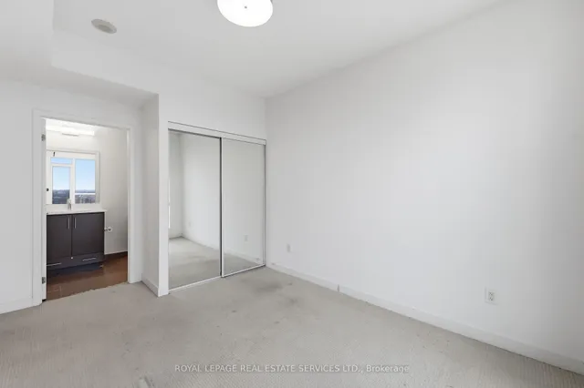 360 Square One Dr #3002, Mississauga 4