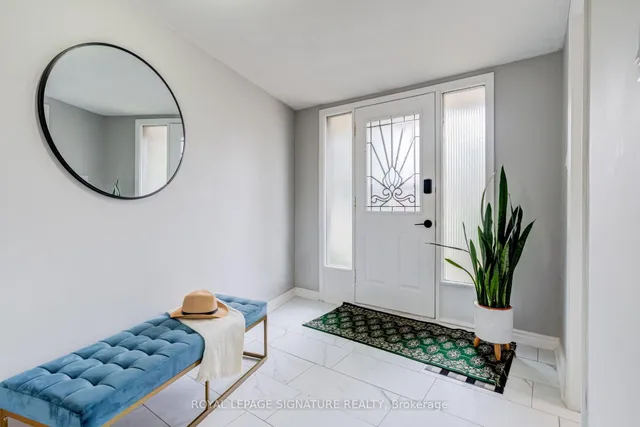 7251 Copenhagen Rd #16, Mississauga 3