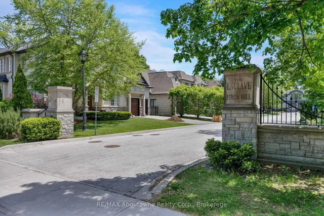 456 Lakeshore Rd, Oakville 5