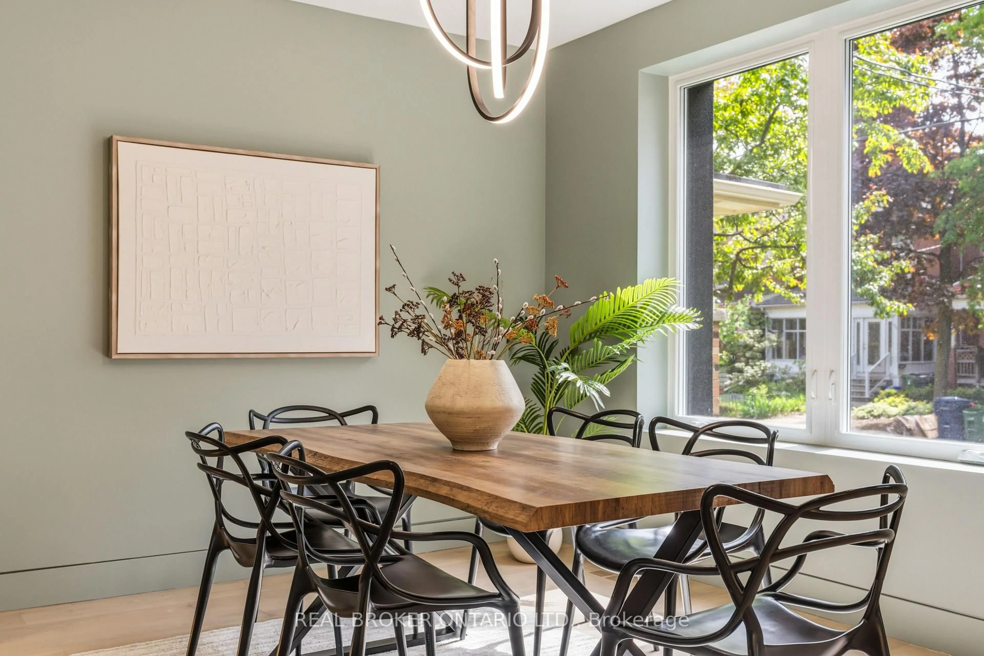 Dining room, unknown for 143 Fairview Ave, Toronto Ontario M6P 3A6