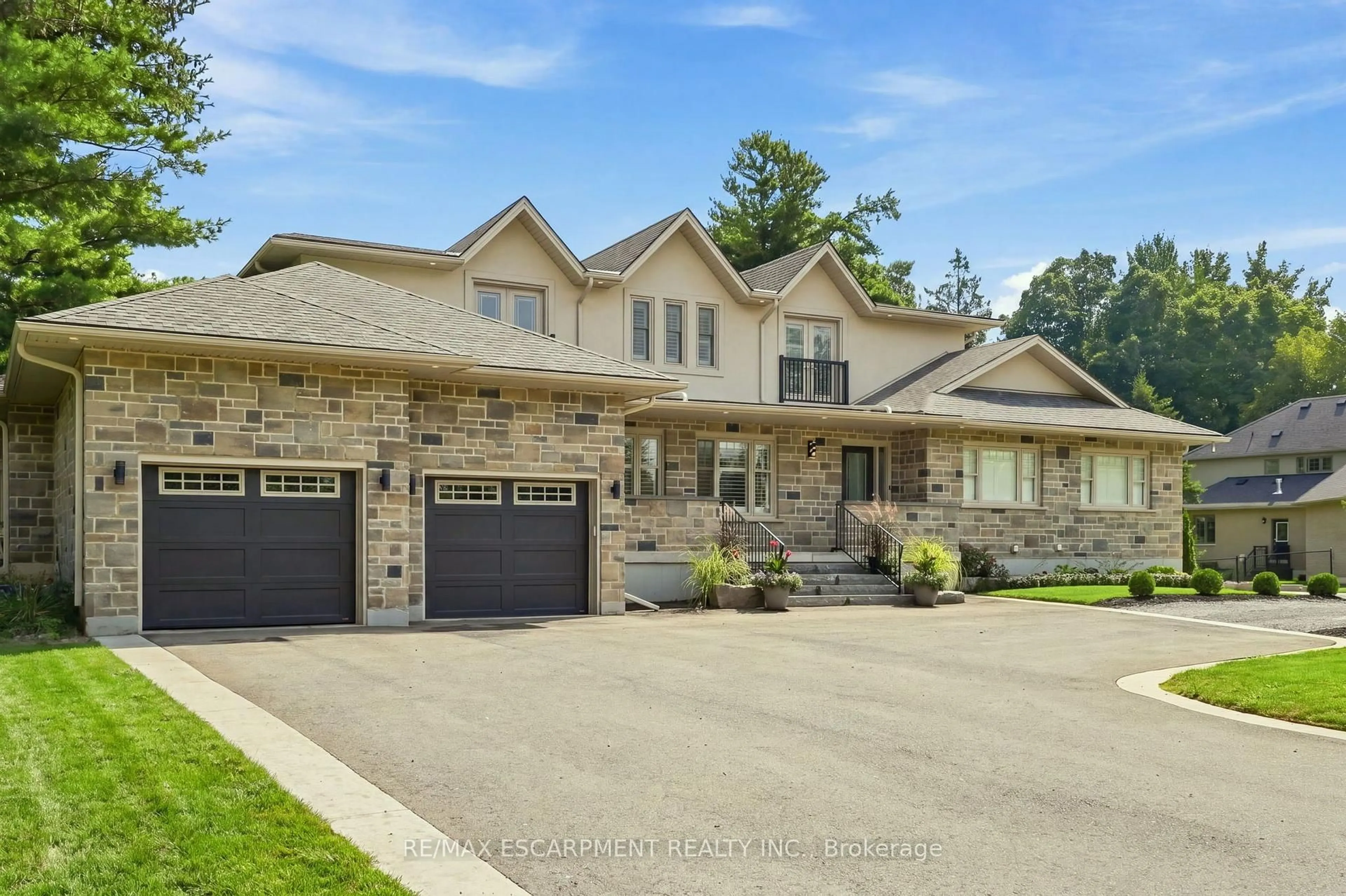 Home with brick exterior material, street for 1354 No 1 Side Rd, Burlington Ontario L7P 0R9