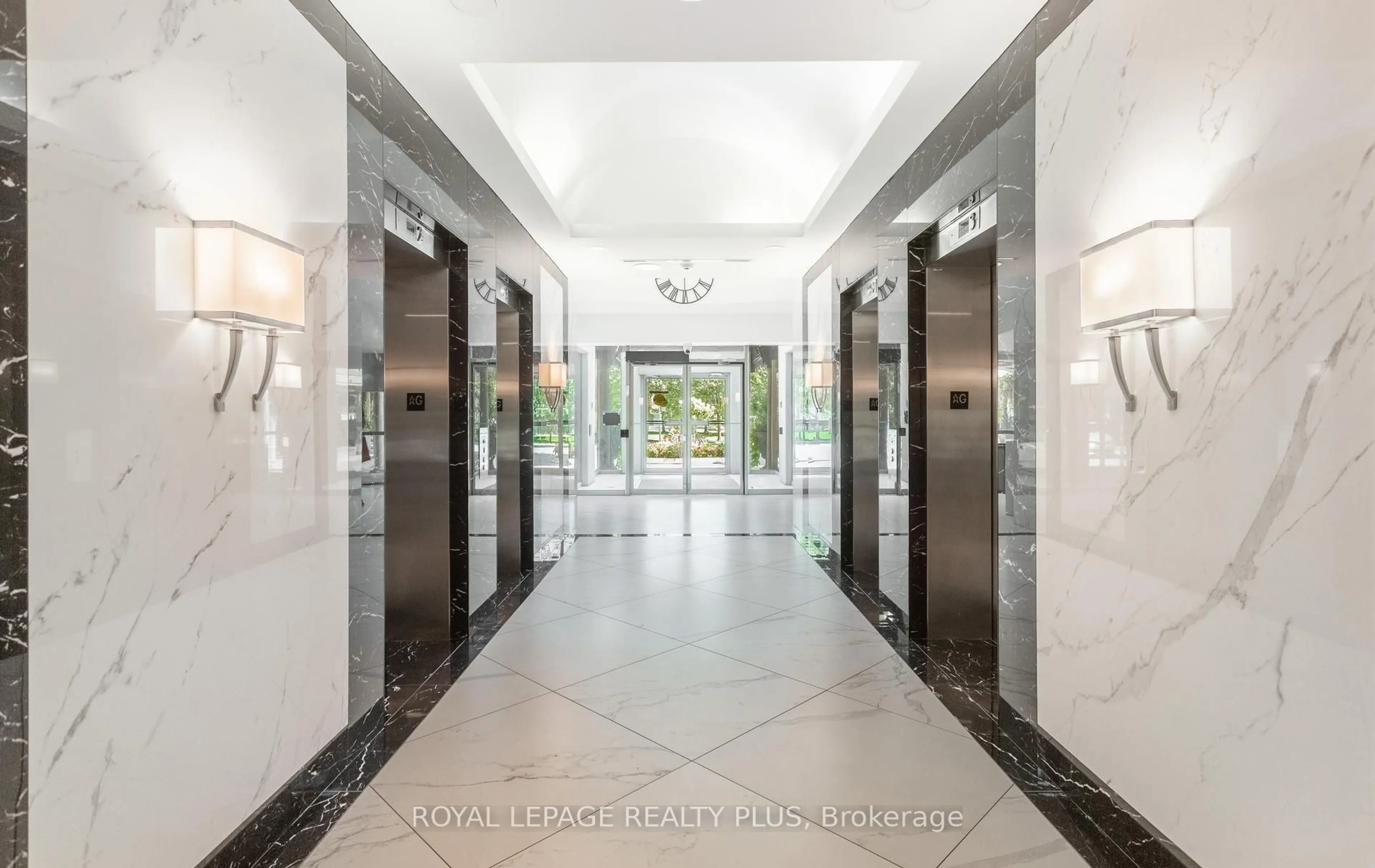 Indoor foyer for 45 Kingsbridge Garden Circ #808, Mississauga Ontario L5R 3K4