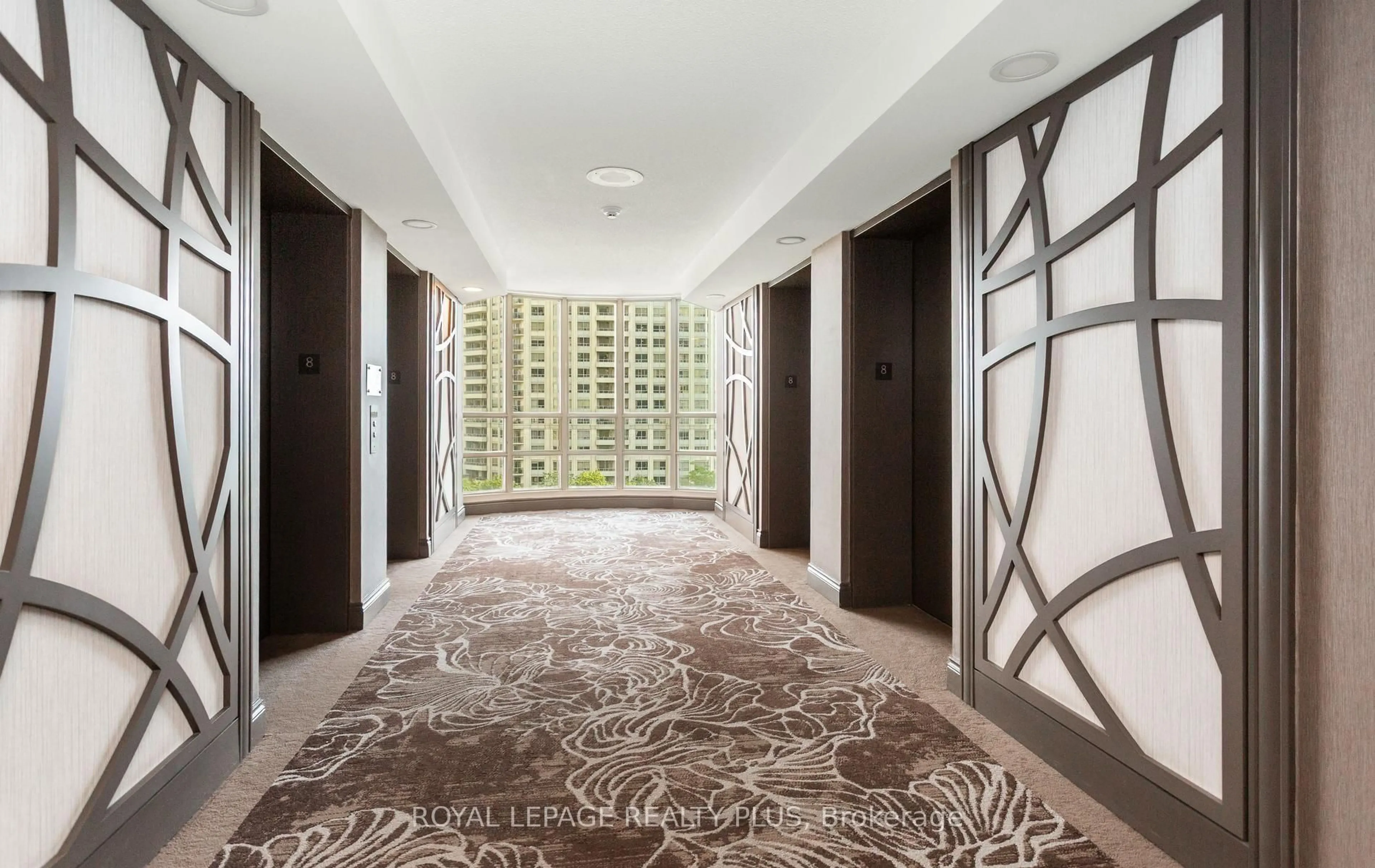 Indoor foyer for 45 Kingsbridge Garden Circ #808, Mississauga Ontario L5R 3K4