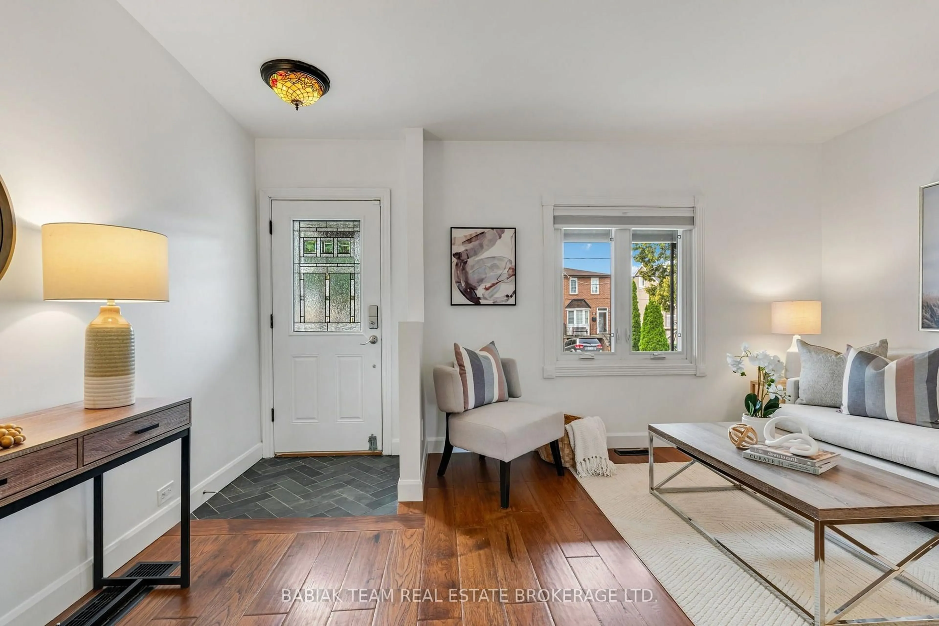 Indoor entryway for 57 Avon Ave, Toronto Ontario M6N 3W8