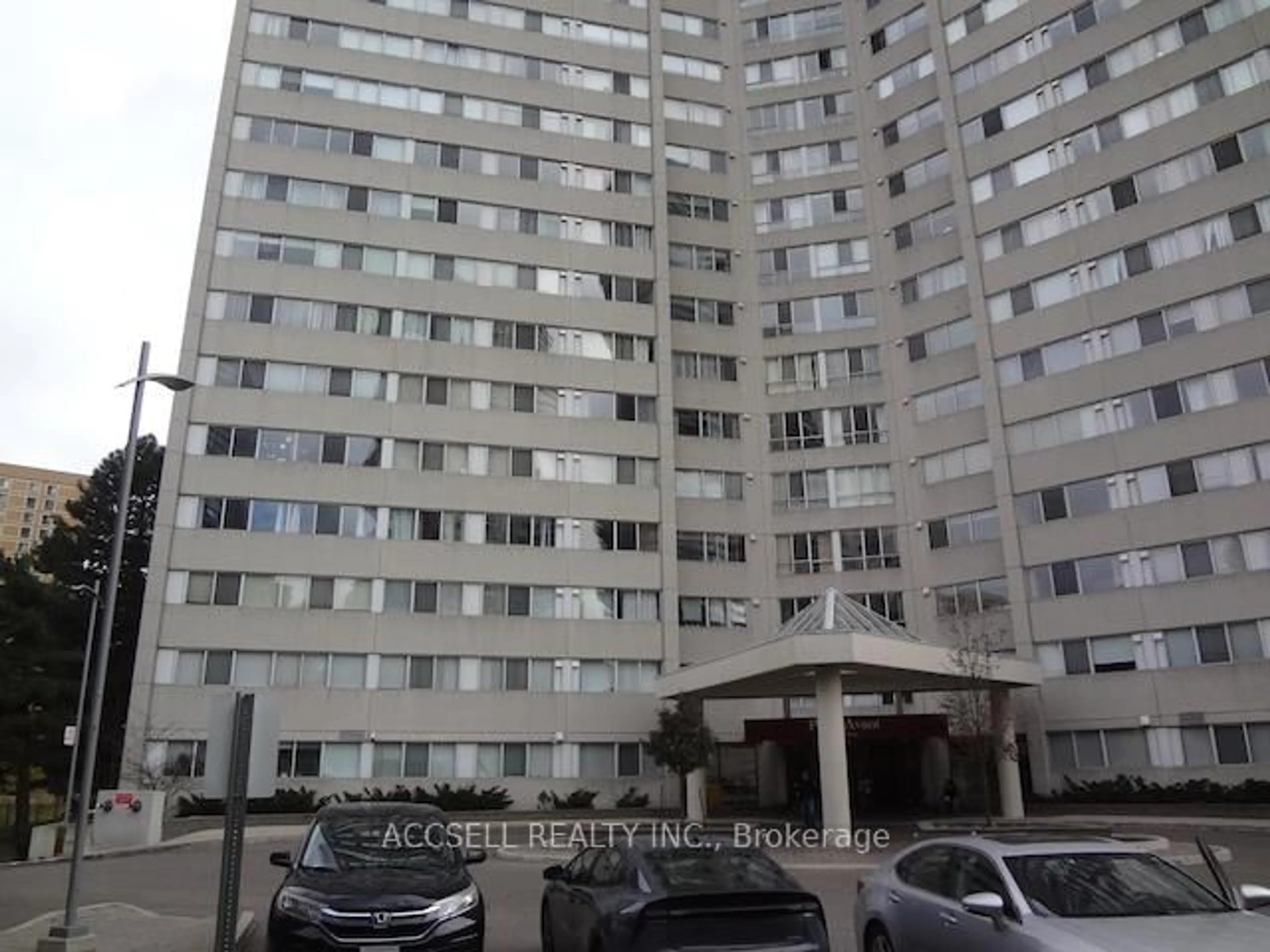 Unknown for 3700 Kaneff Cres #2106, Mississauga Ontario L5A 4B8