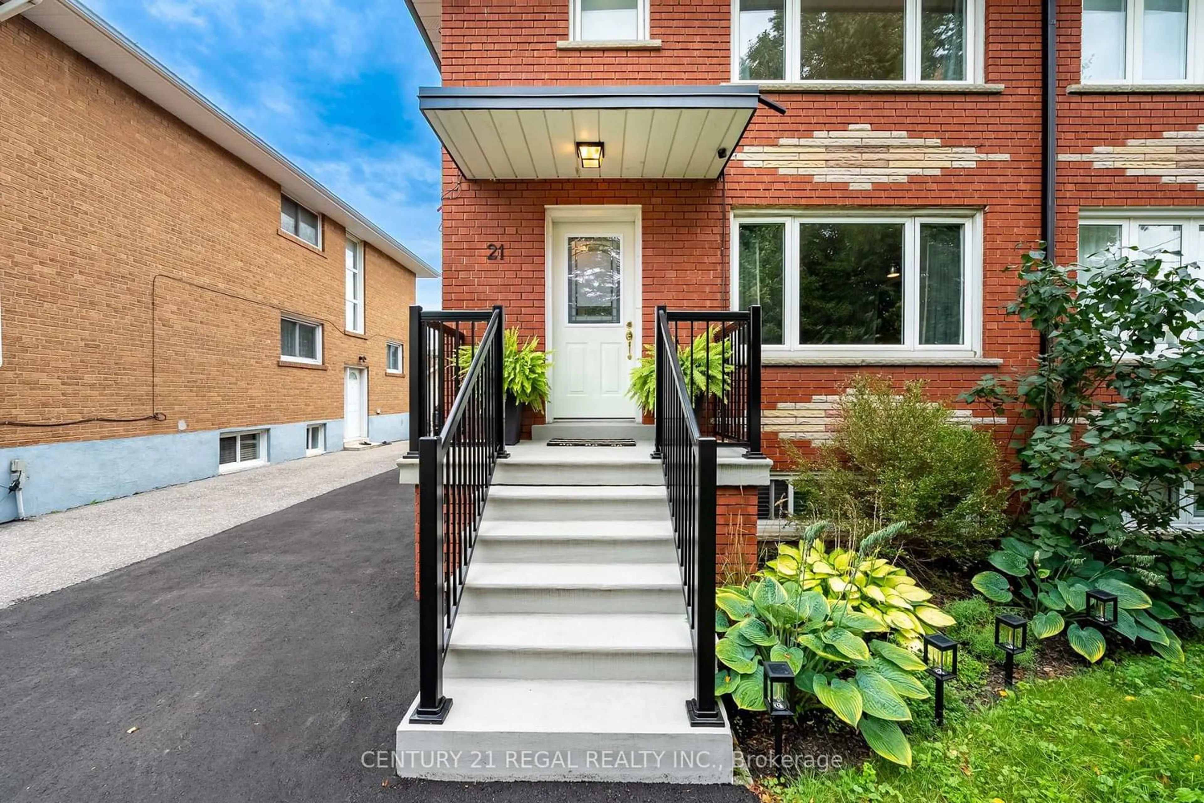 Home with brick exterior material, street for 21 Burlingame Rd, Toronto Ontario M8W 1Y7