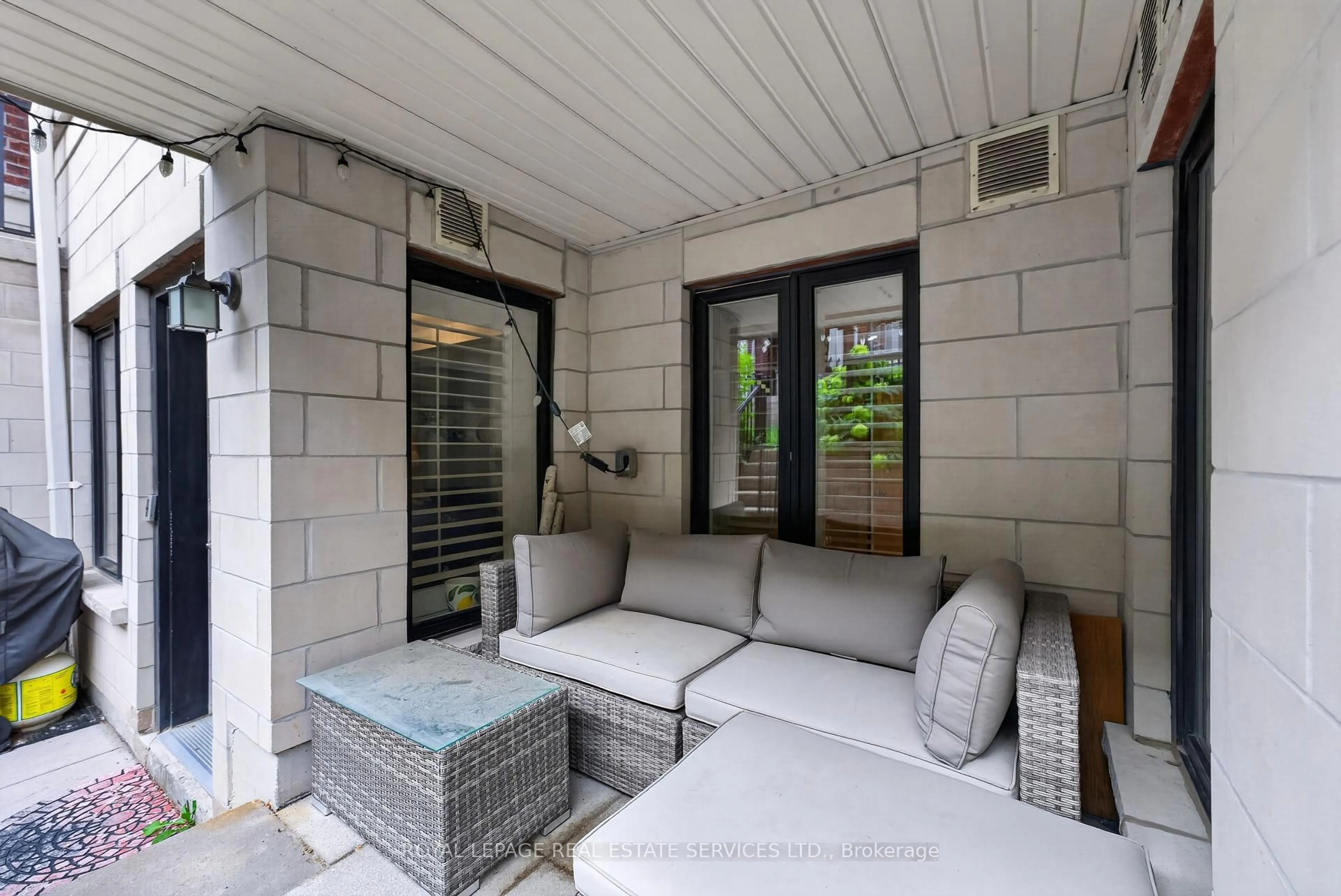 Patio, street for 30 Carnation Ave #101, Toronto Ontario M8V 0B8