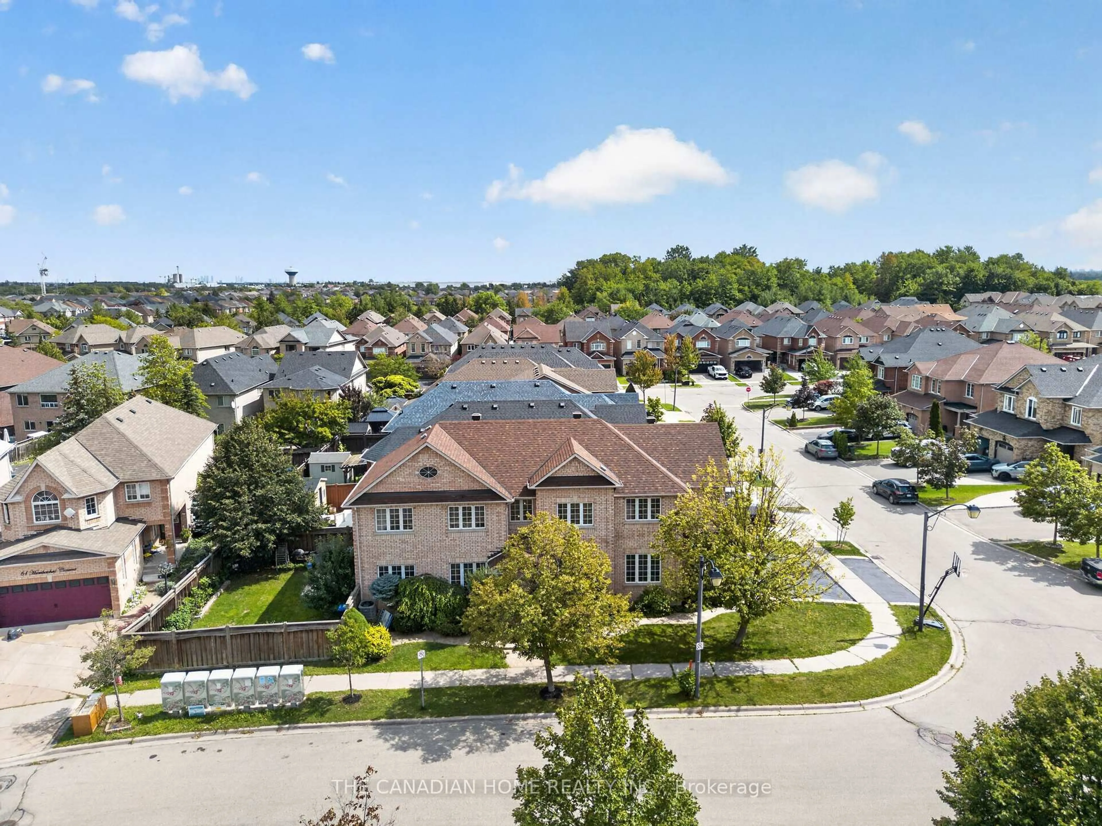 A pic from outside/outdoor area/front of a property/back of a property/a pic from drone, street for 63 Humbershed Cres, Caledon Ontario L7E 2X4
