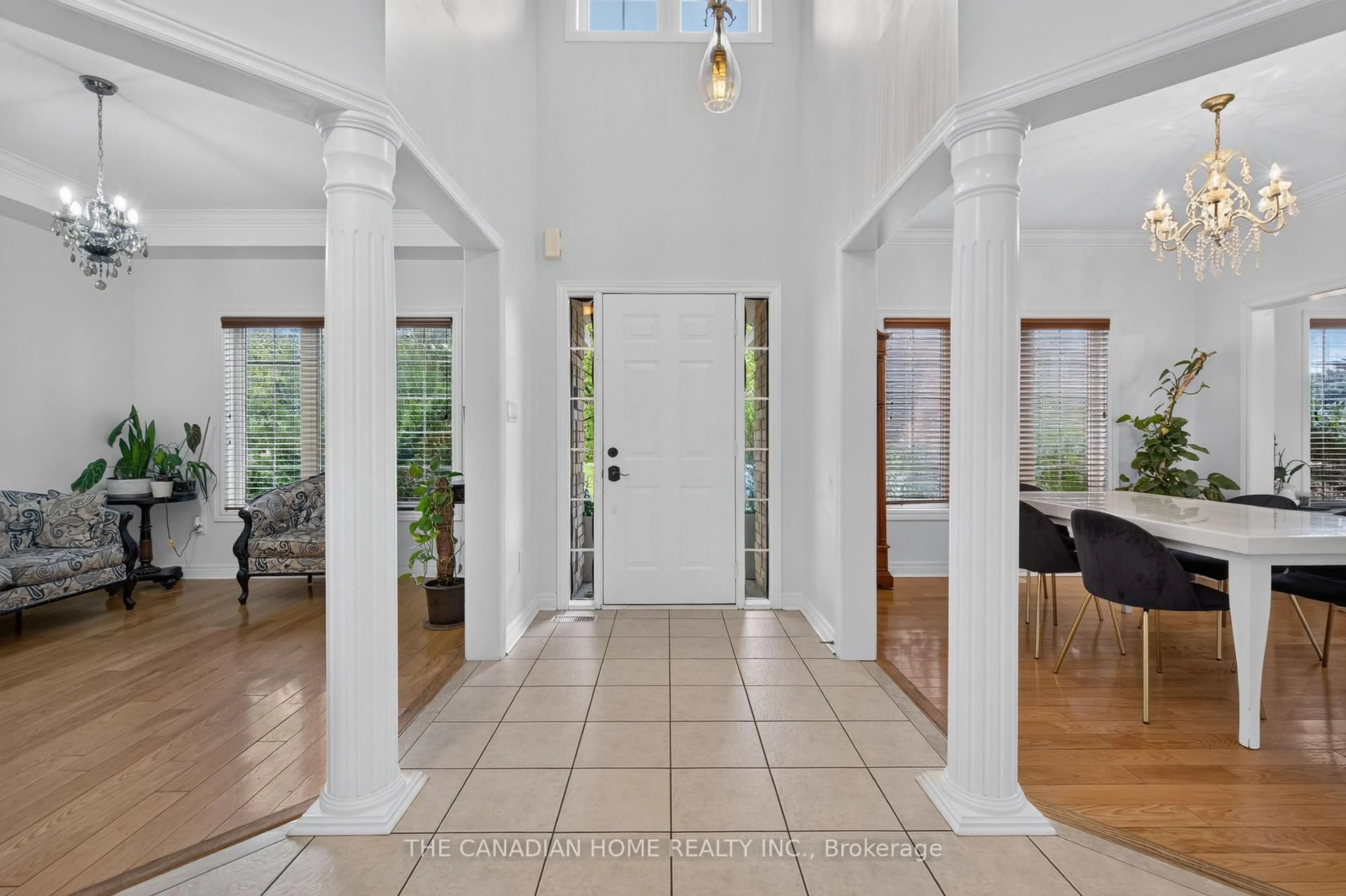 Indoor foyer for 63 Humbershed Cres, Caledon Ontario L7E 2X4