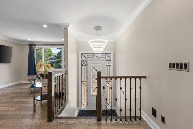 1268 Forest Hill, Oakville 3