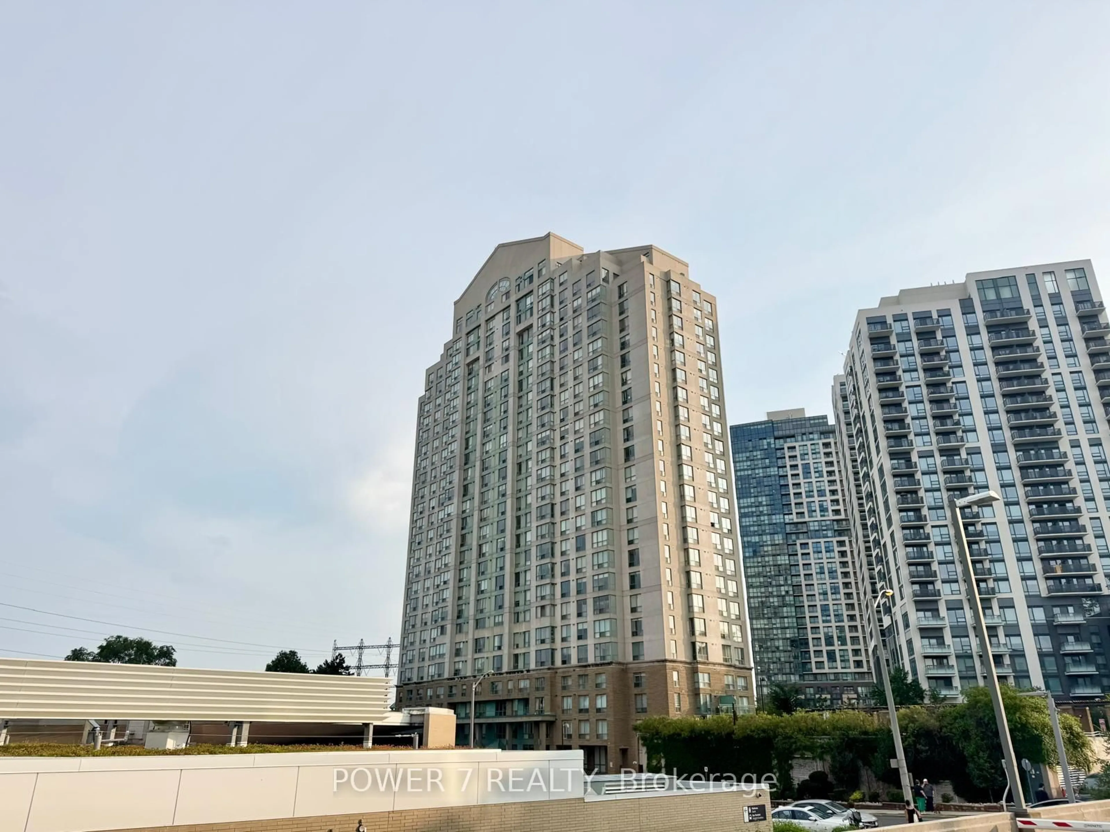 A pic of a room for 101 Subway Cres #PH304, Toronto Ontario M9B 6K4
