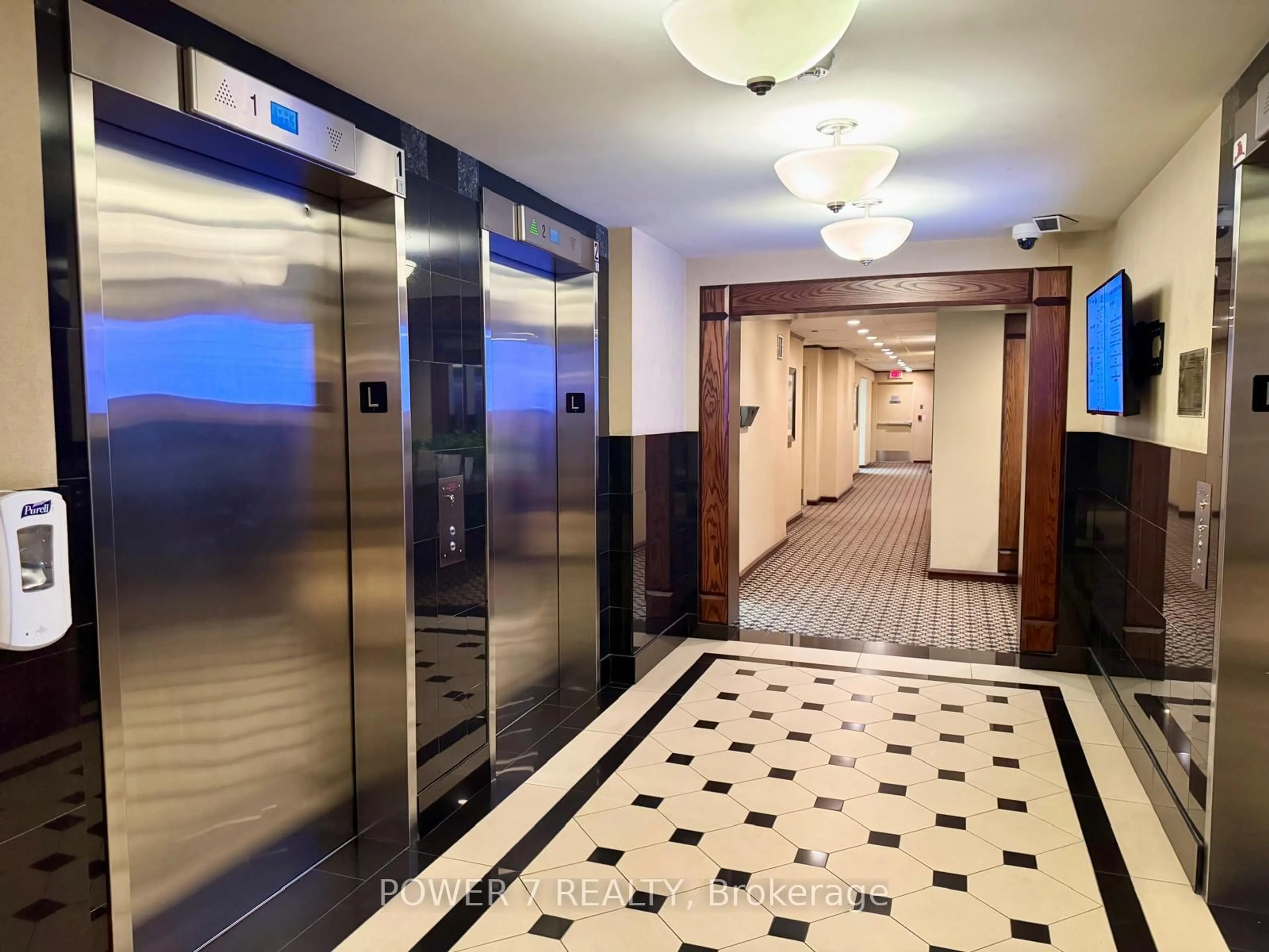Indoor foyer for 101 Subway Cres #PH304, Toronto Ontario M9B 6K4