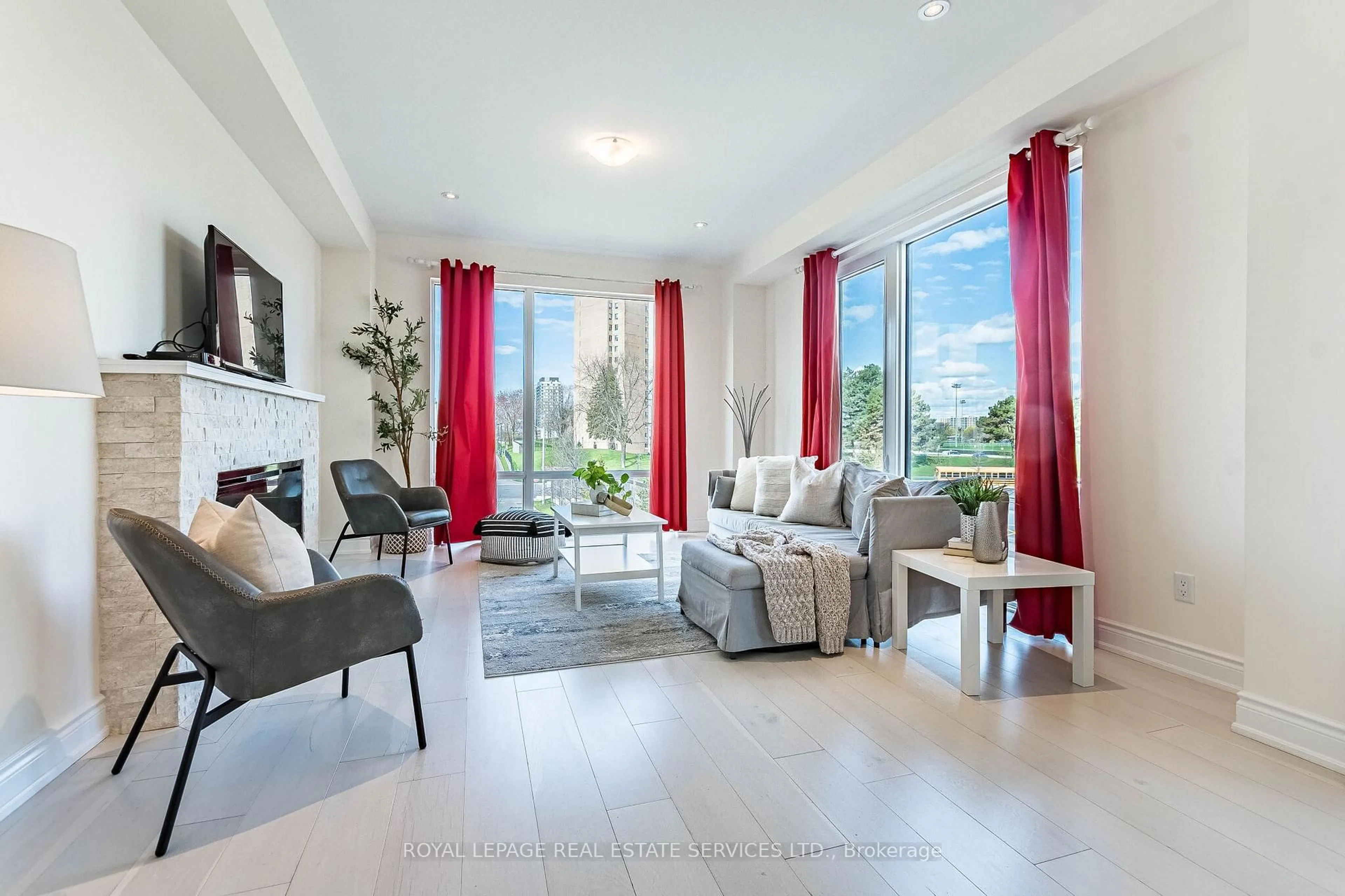 Living room with furniture, unknown for 82 Pony Farm Dr, Toronto Ontario M9R 0B3
