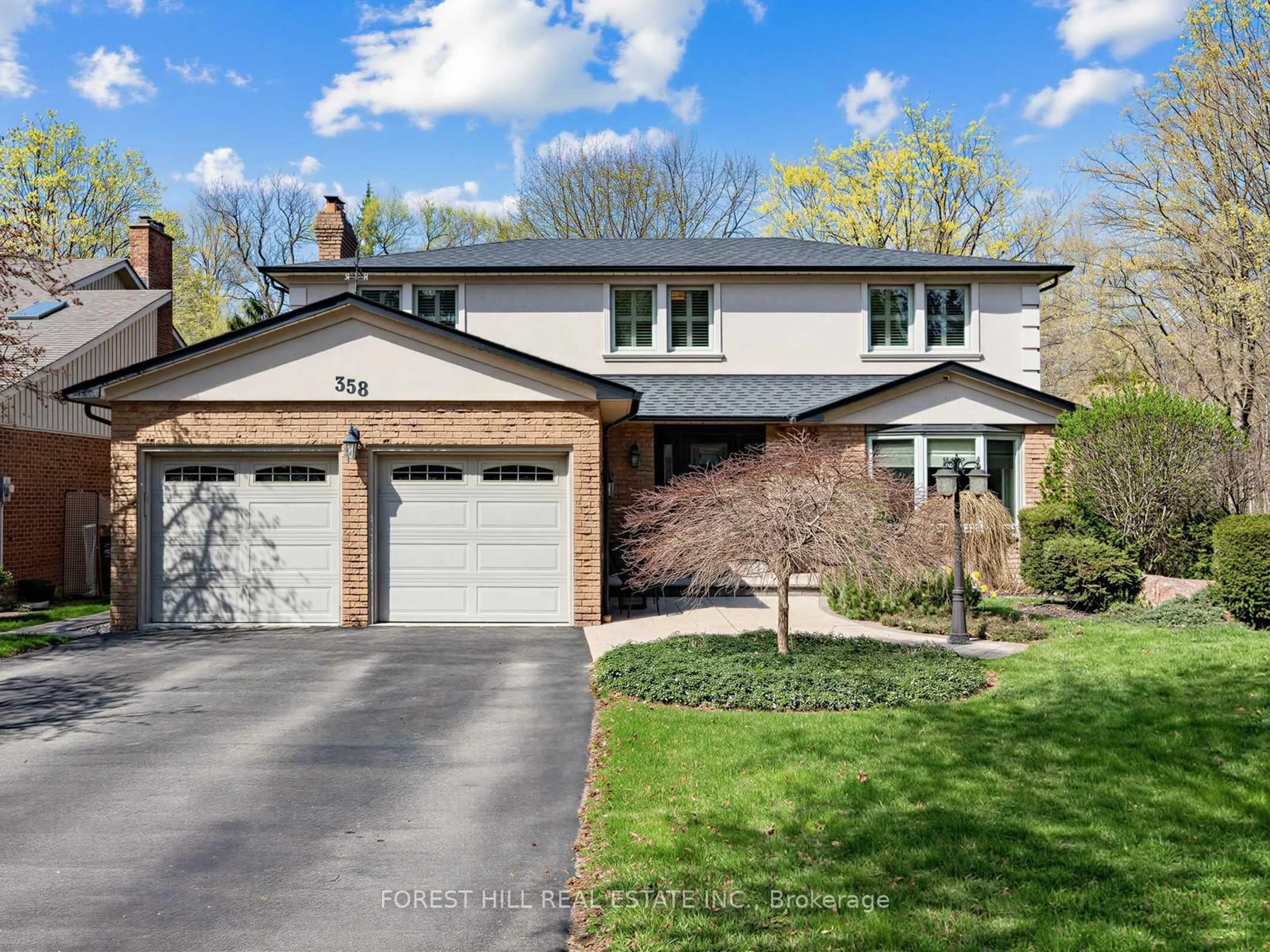 Home with brick exterior material, street for 358 Kingsway Pl, Milton Ontario L9T 4C8