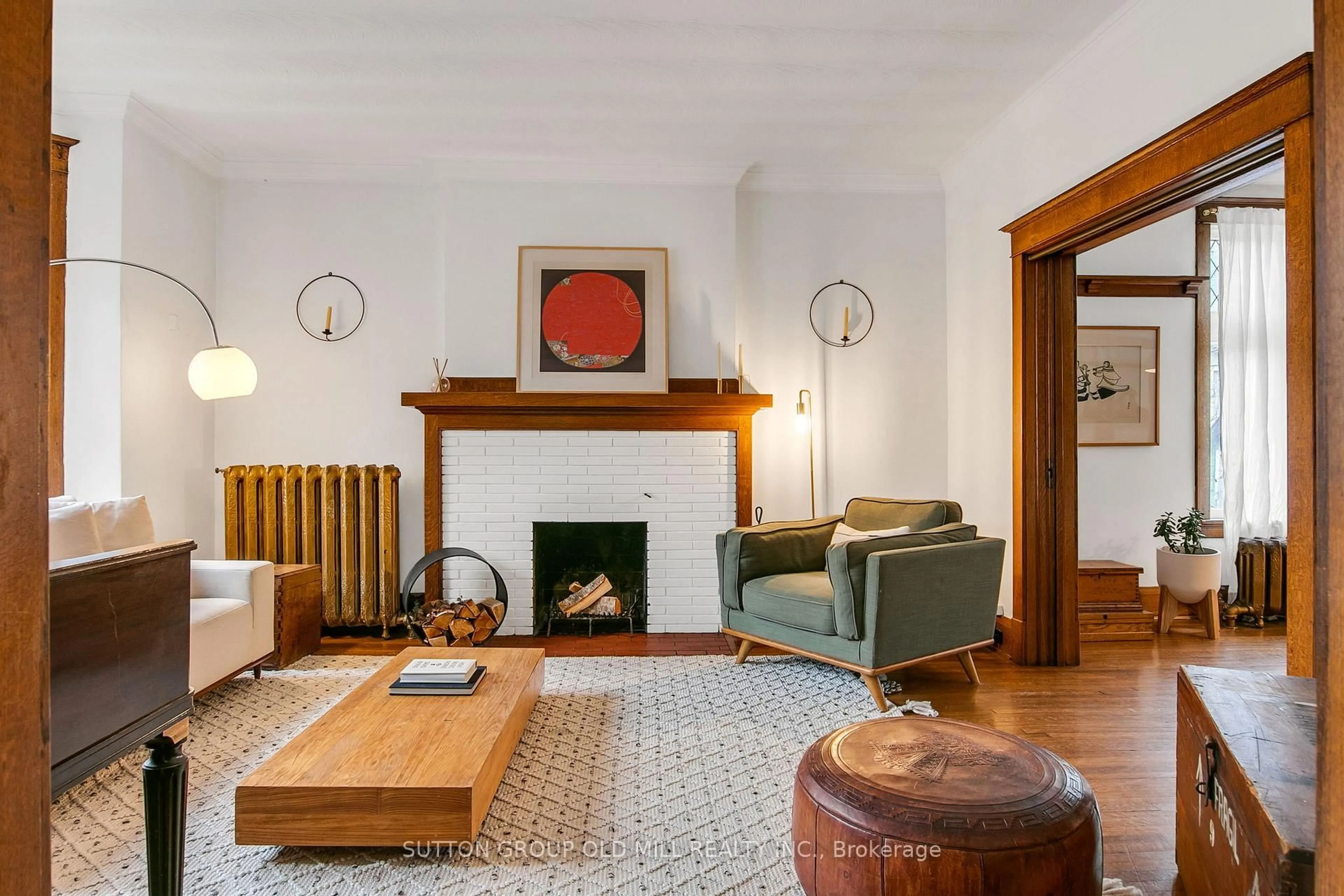 Living room with furniture, unknown for 1 Algonquin Ave, Toronto Ontario M6R 1K6