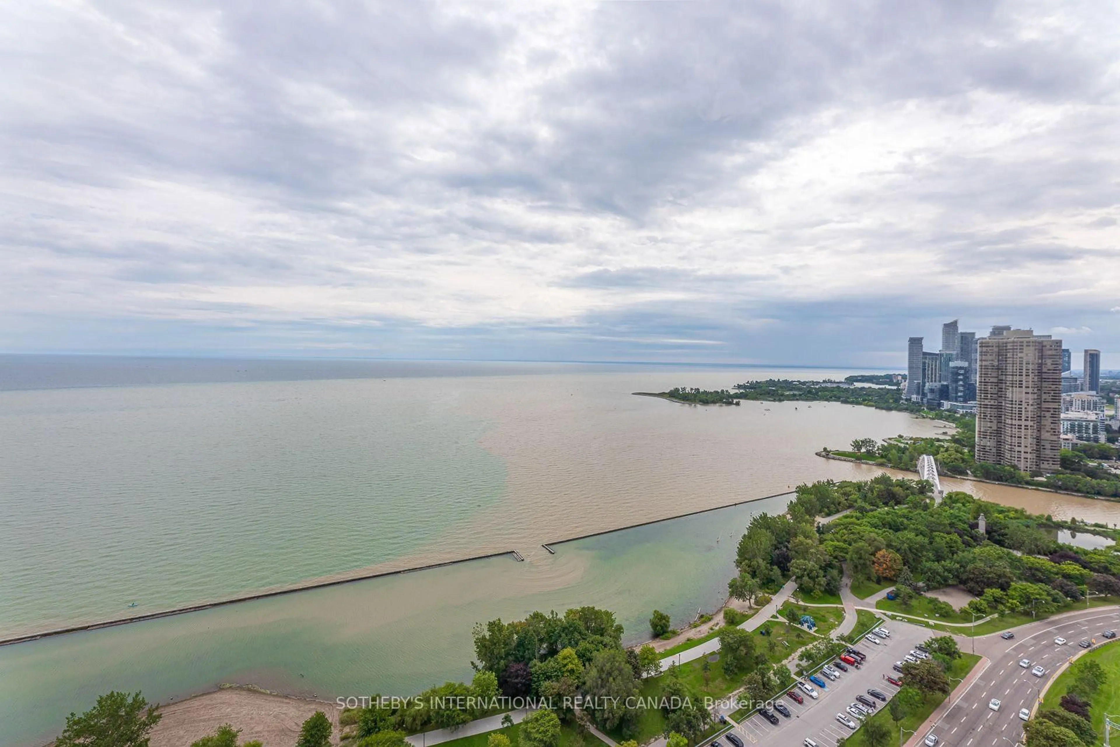 A pic from outside/outdoor area/front of a property/back of a property/a pic from drone, water/lake/river/ocean view for 1928 Lake Shore Blvd #3906, Toronto Ontario M6S 0B1