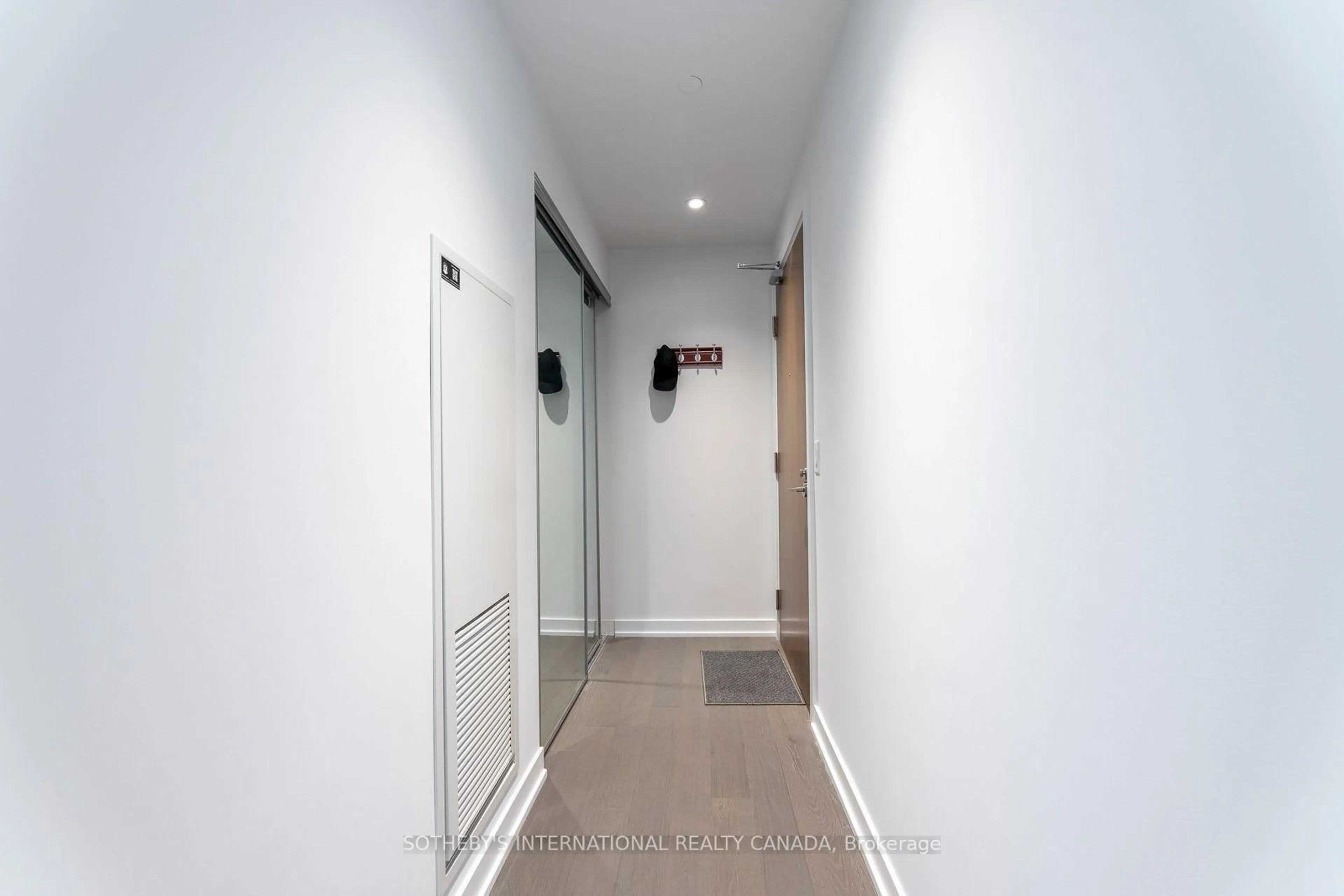 Unknown for 1928 Lake Shore Blvd #3906, Toronto Ontario M6S 0B1