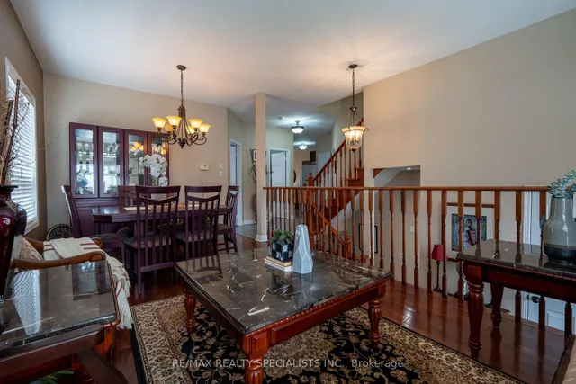 66 Ryegrass Cres, Brampton 5