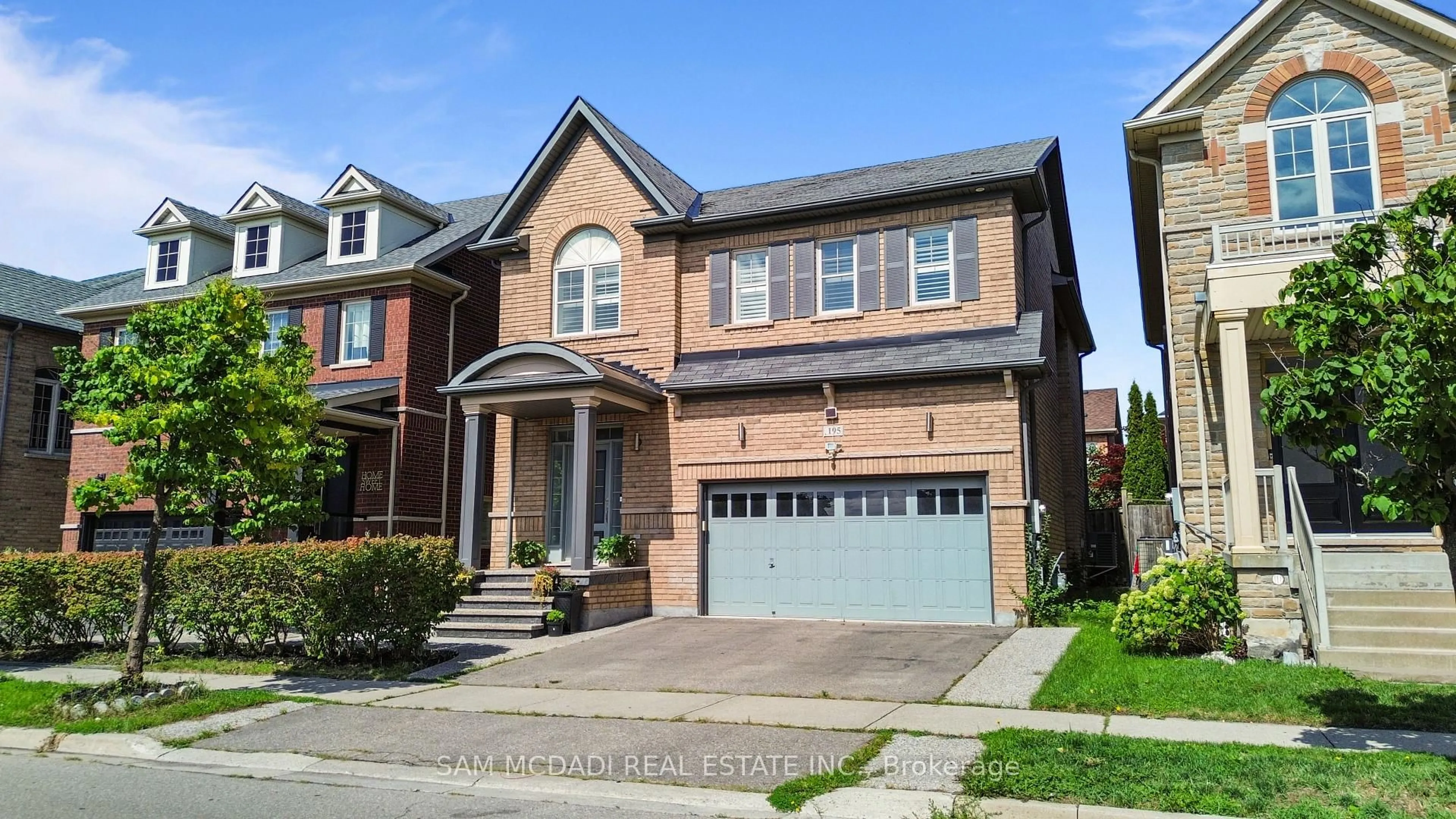 Home with brick exterior material, street for 195 Holmes Cres, Milton Ontario L9T 0T8
