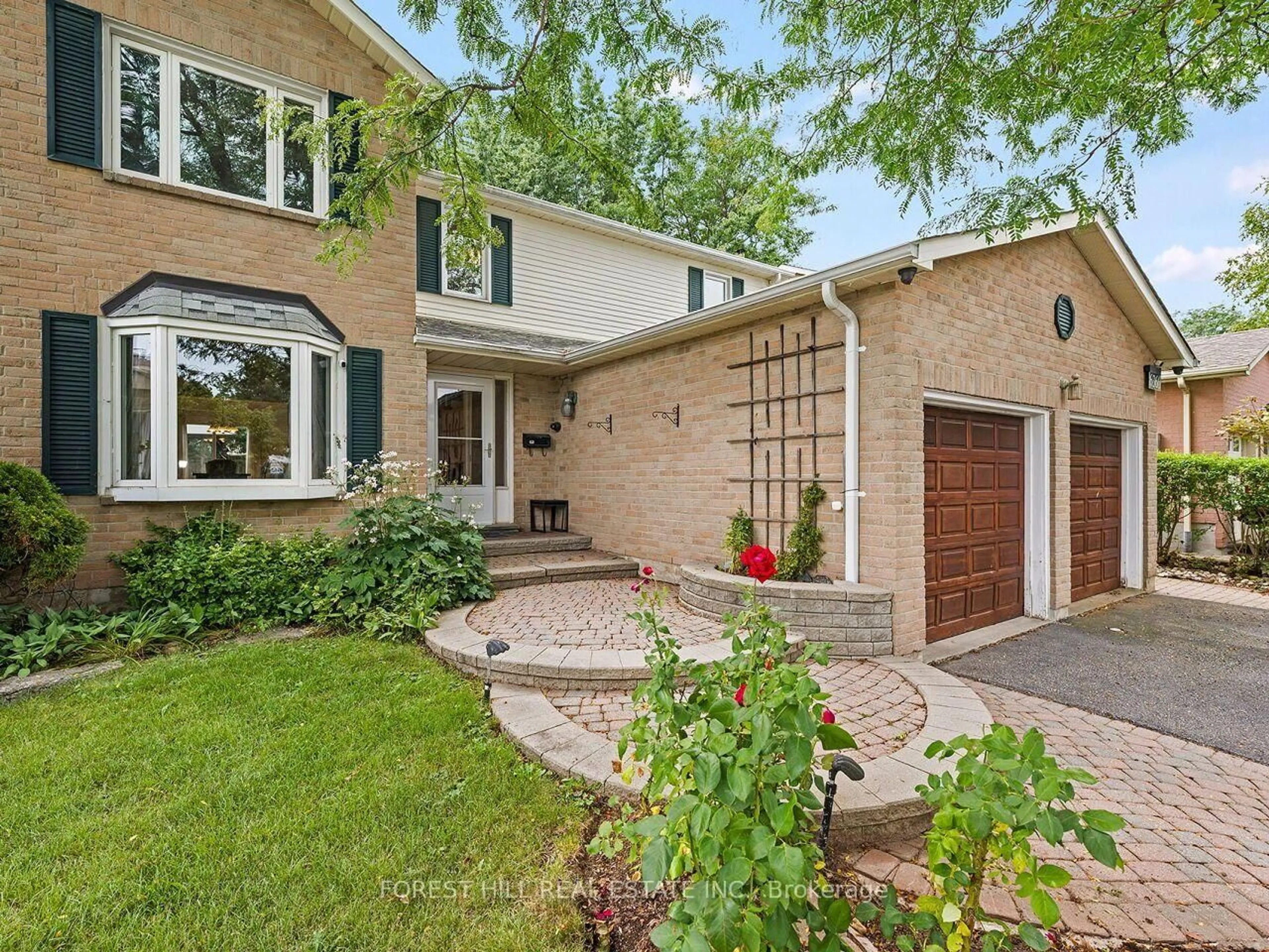 Home with brick exterior material, street for 6366 Miller's Grve, Mississauga Ontario L5N 3M7