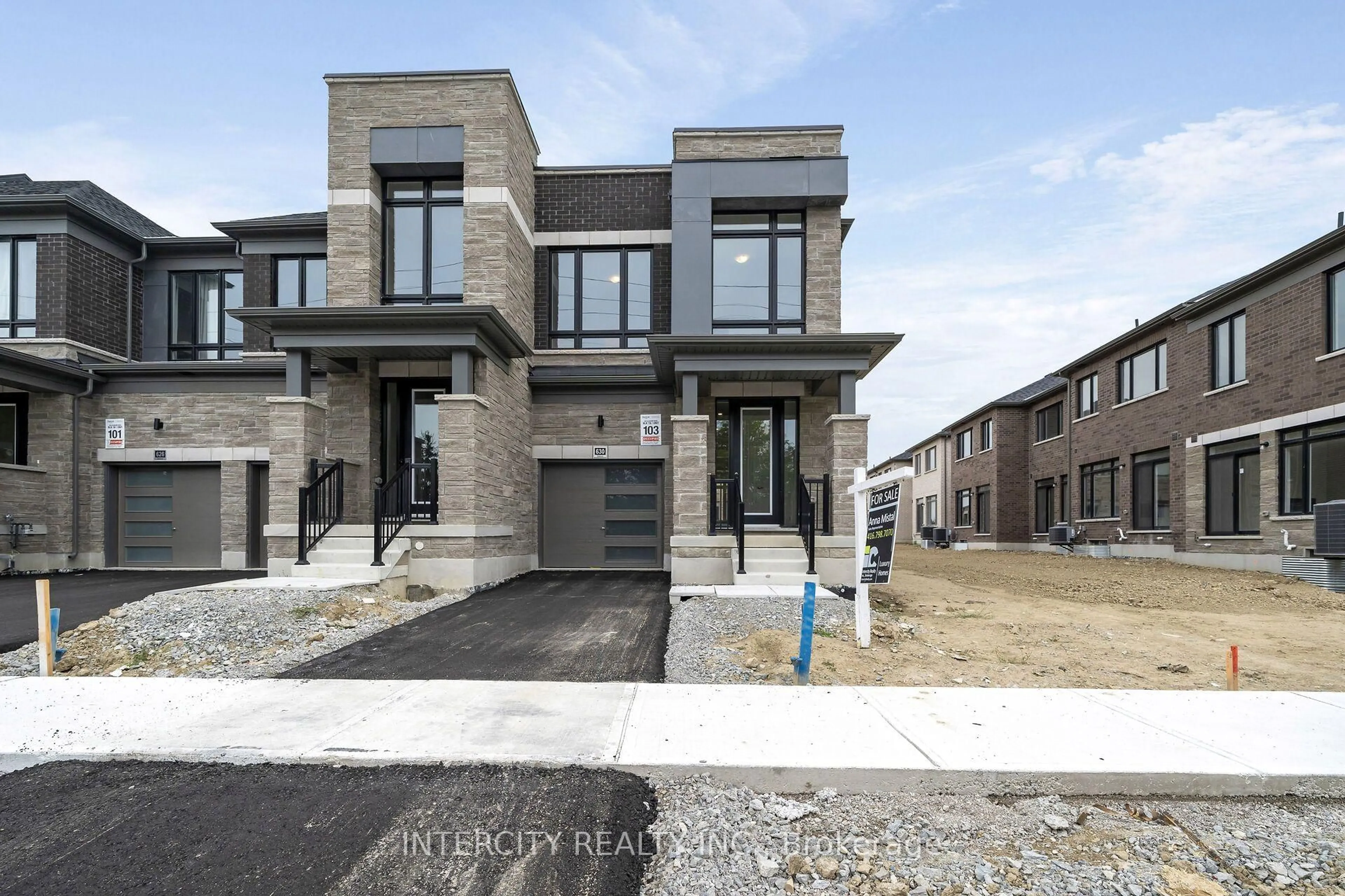 Unknown for 630 Glasgow Rd #19-103, Caledon Ontario L7E 4N1