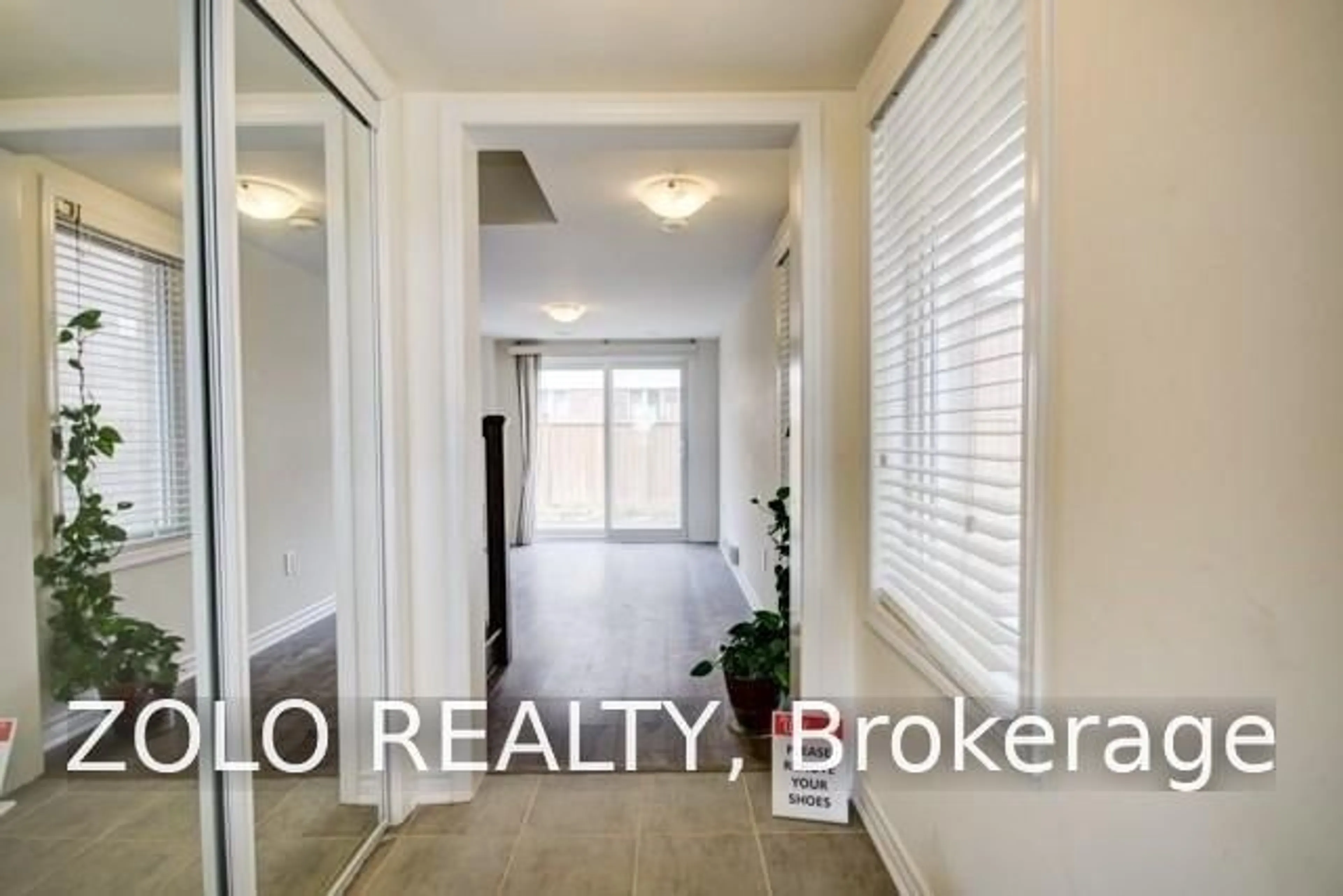 Indoor entryway for 34 Stewardship Rd, Brampton Ontario L7A 4E8