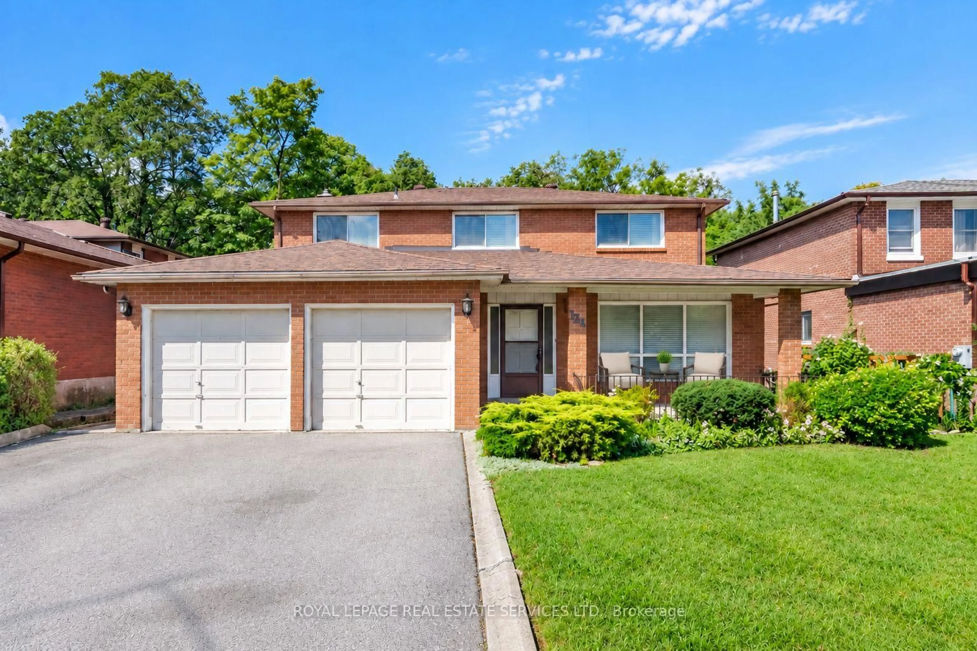 Home with brick exterior material, street for 124 Stilecroft Dr, Toronto Ontario M3J 1A9